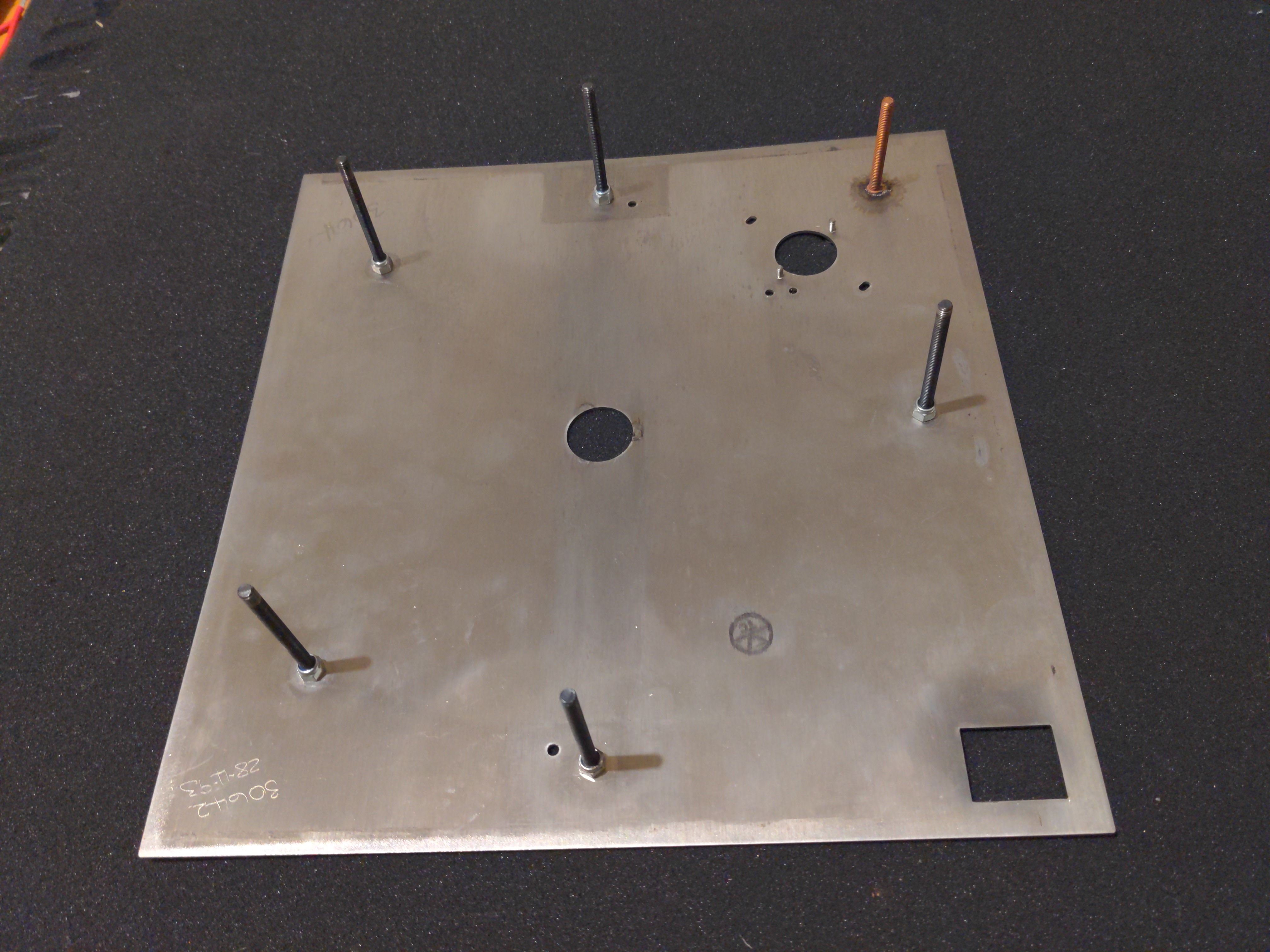 Linn LP12 later spec top plate with extra mount near motor ﻿ HiFi and