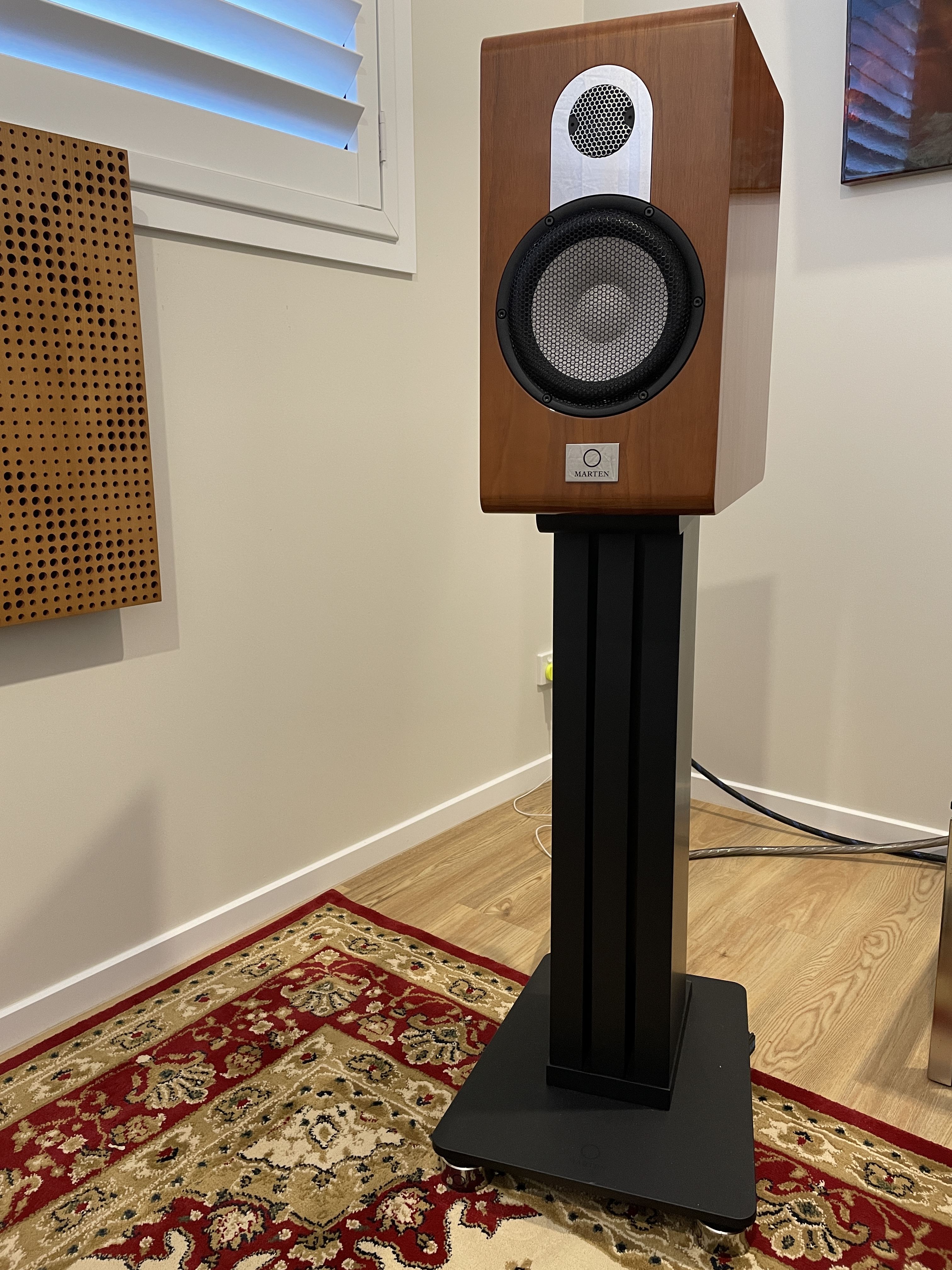 MARTEN Parker Duo Speakers with stands