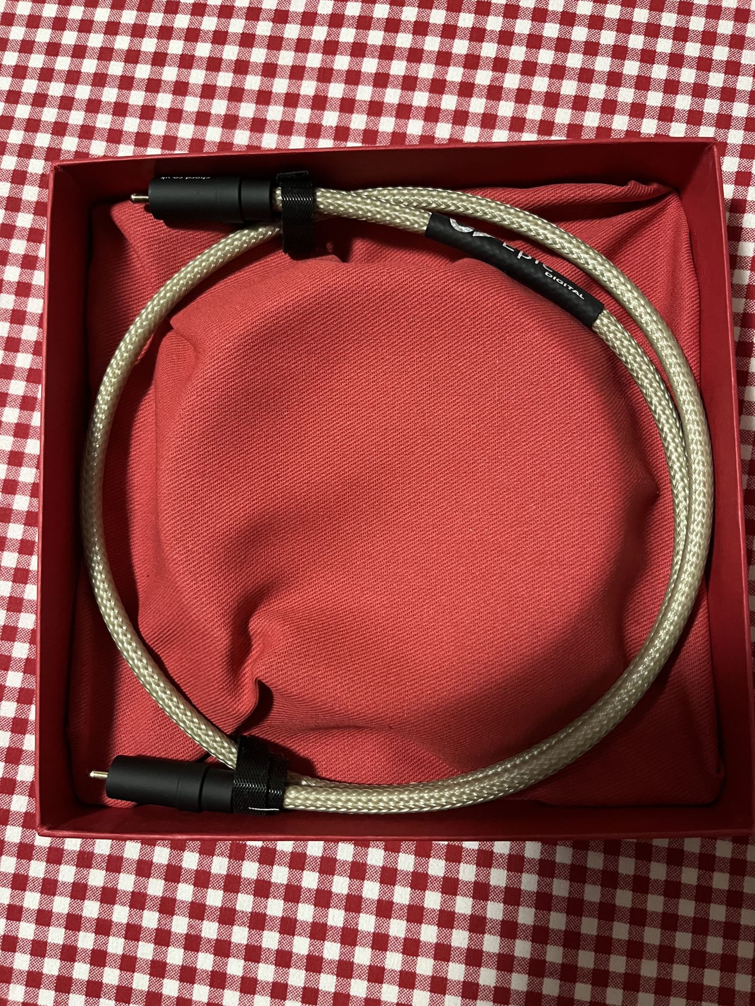 Chord Epic Digital Coax cable ﻿ HiFi and Cinema Cables & Accessories