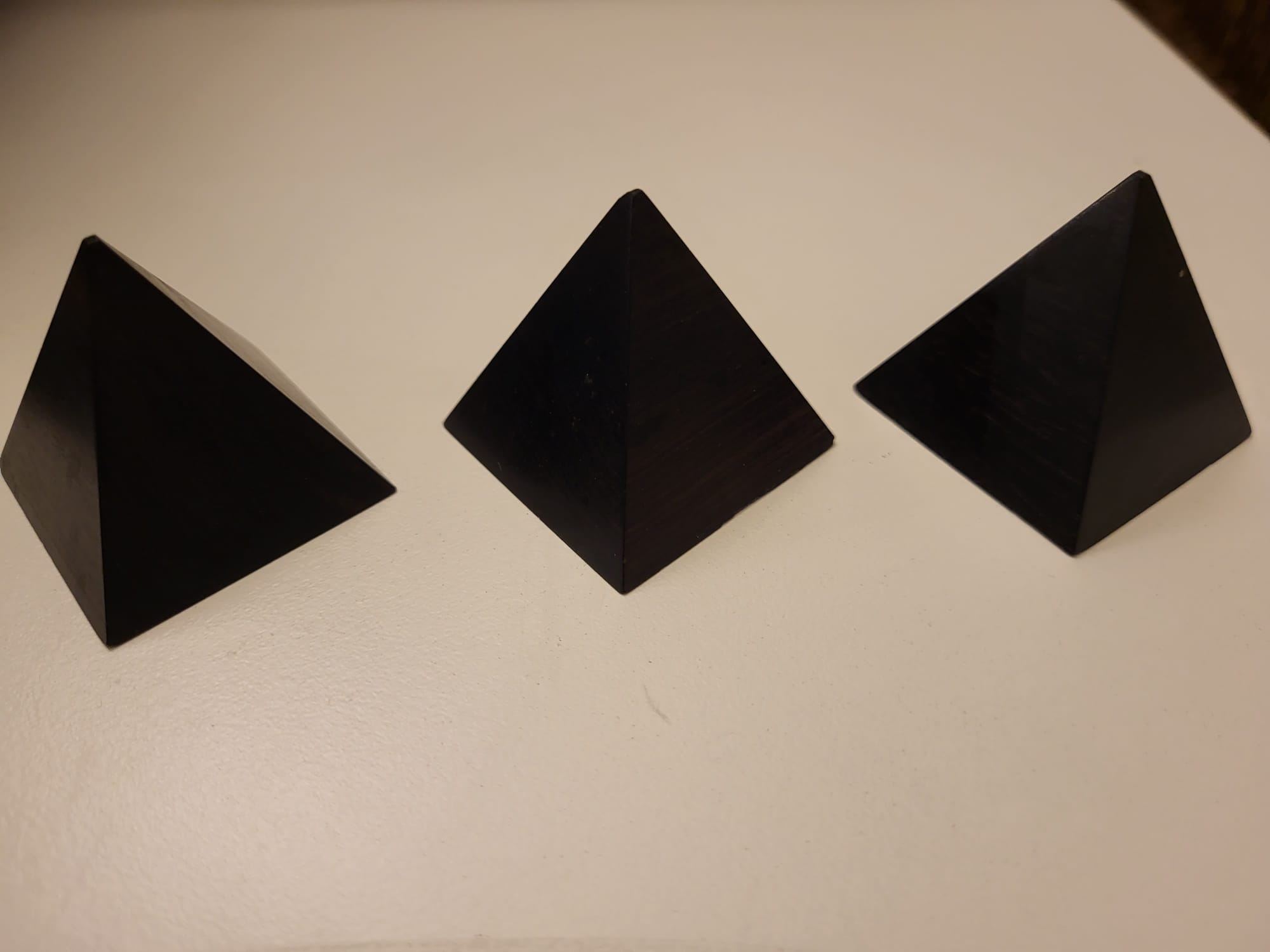 Ebony Pyramids isolation footers USA made set of 3