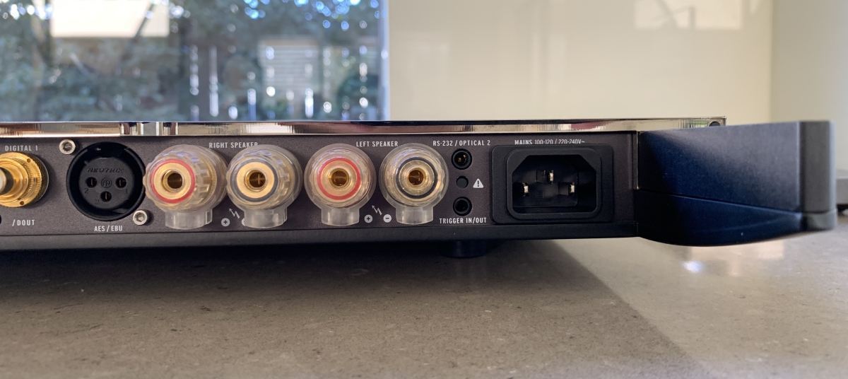 Devialet Expert 200 Amplifier, DAC, Phono Preamp, Streamer ﻿ Stereo