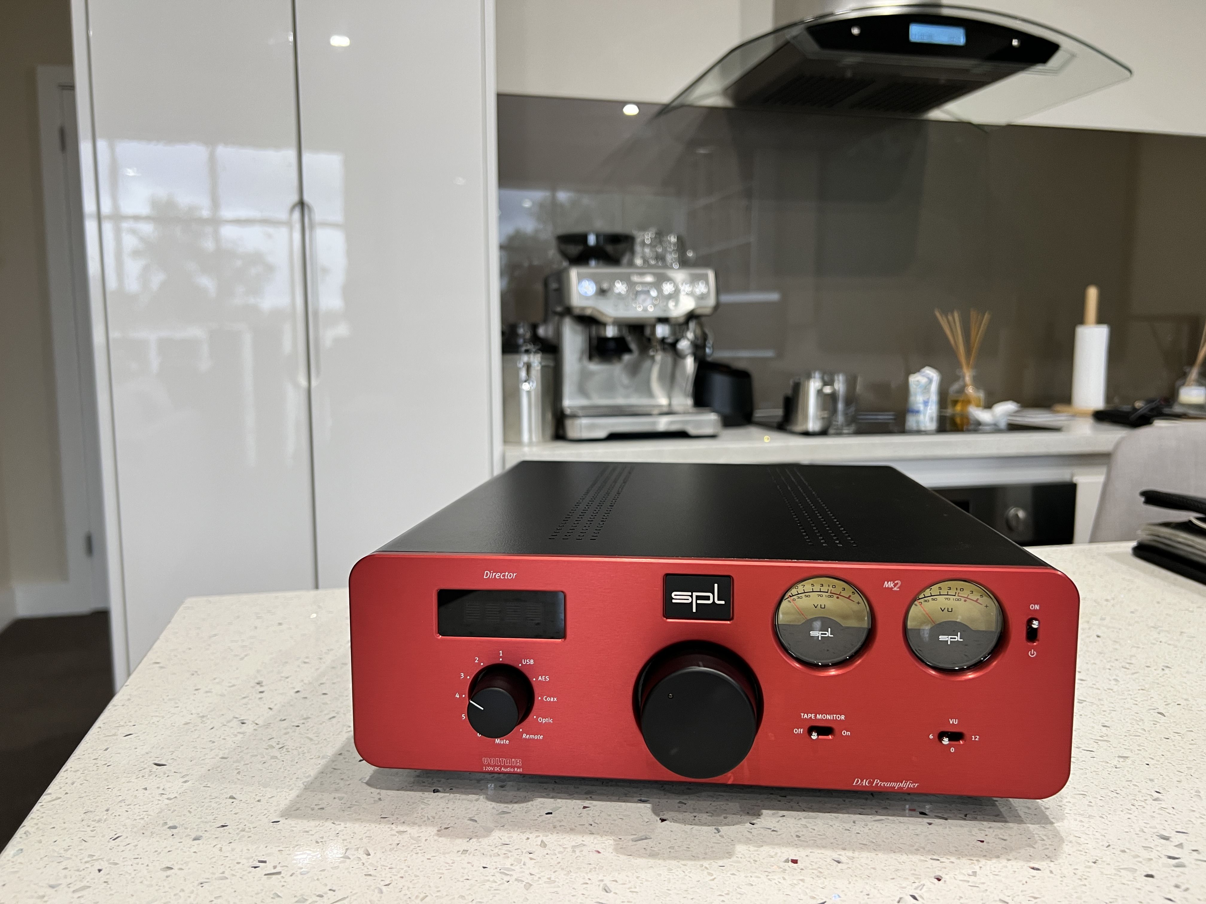 SPL @ HeyNow Hi-Fi - HeyNow Hi-Fi - by Geoff Haynes - StereoNET