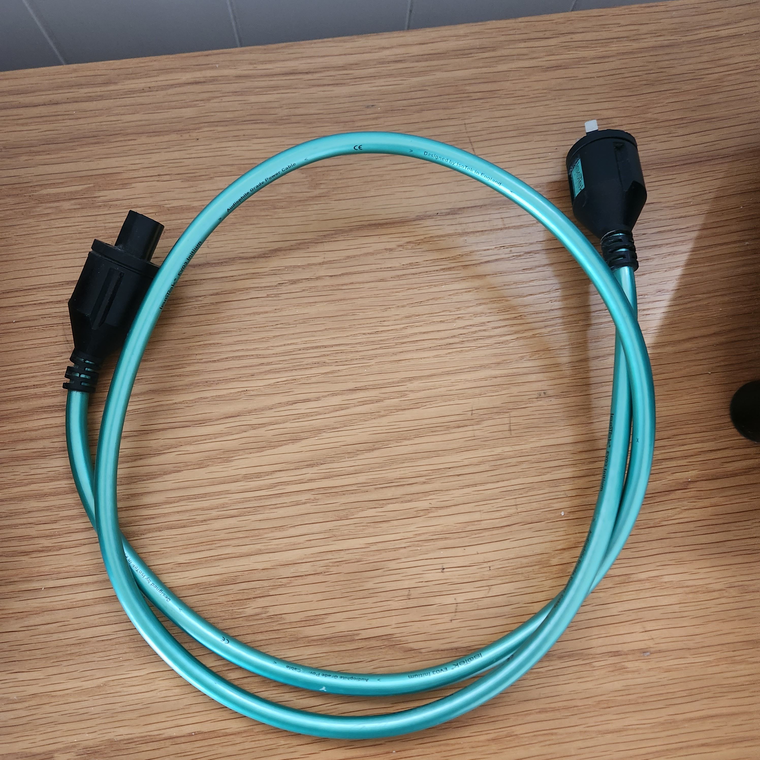 IsoTek EVO3 Initium Power Cable 1.5m ﻿ HiFi and Cinema Cables