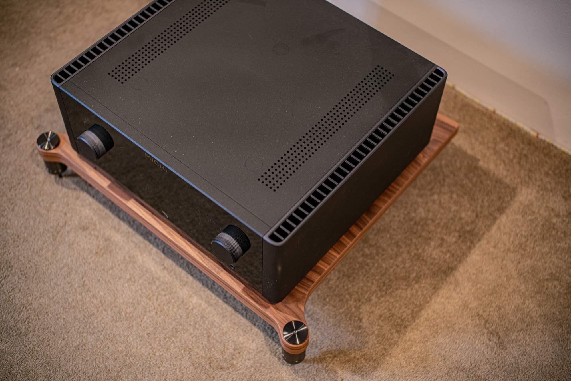 Michi X5 ( series 1) integrated amp (Perth) - Stereo, Home Cinema ...