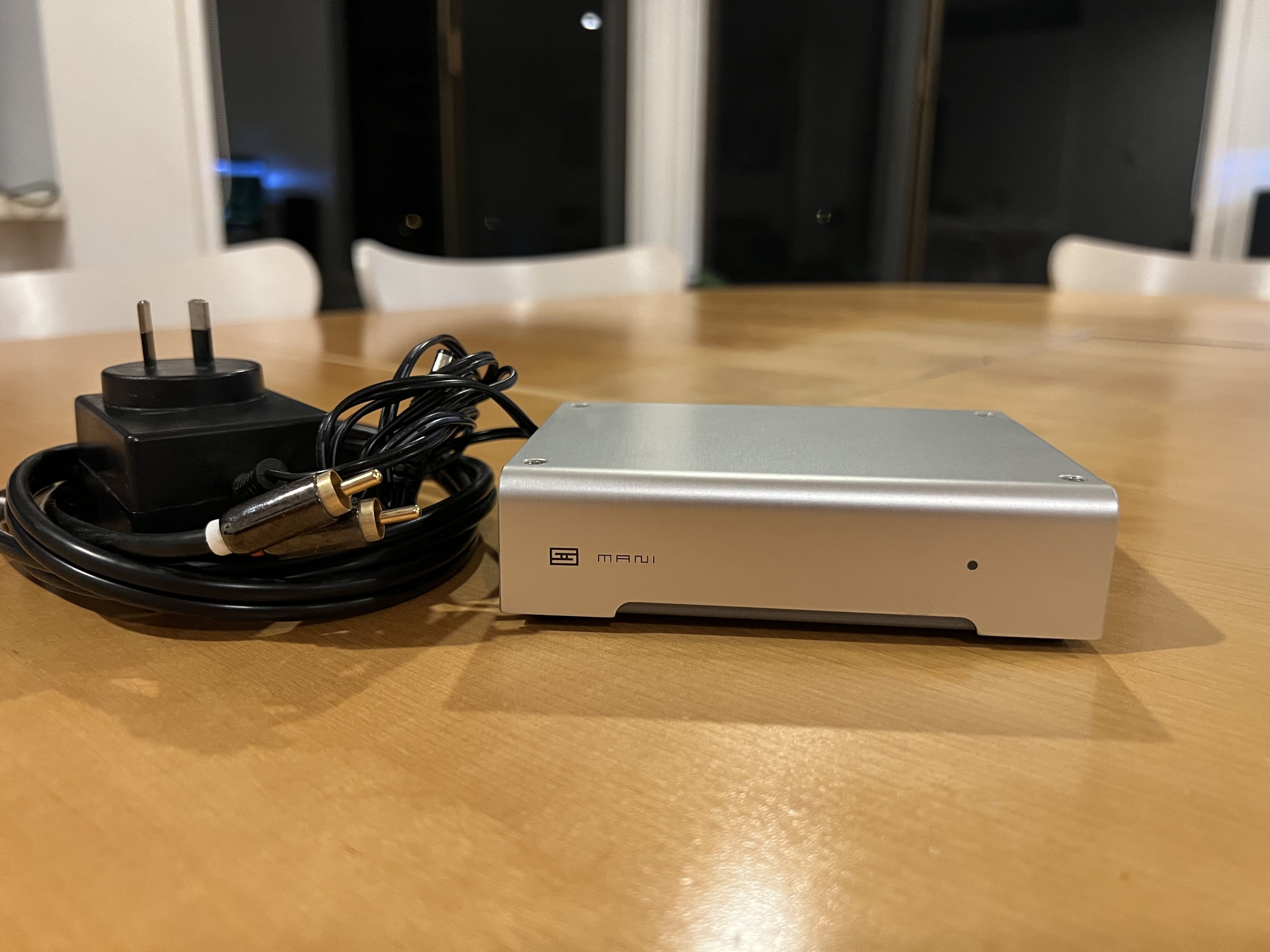 Schiit Mani Phono Preamp