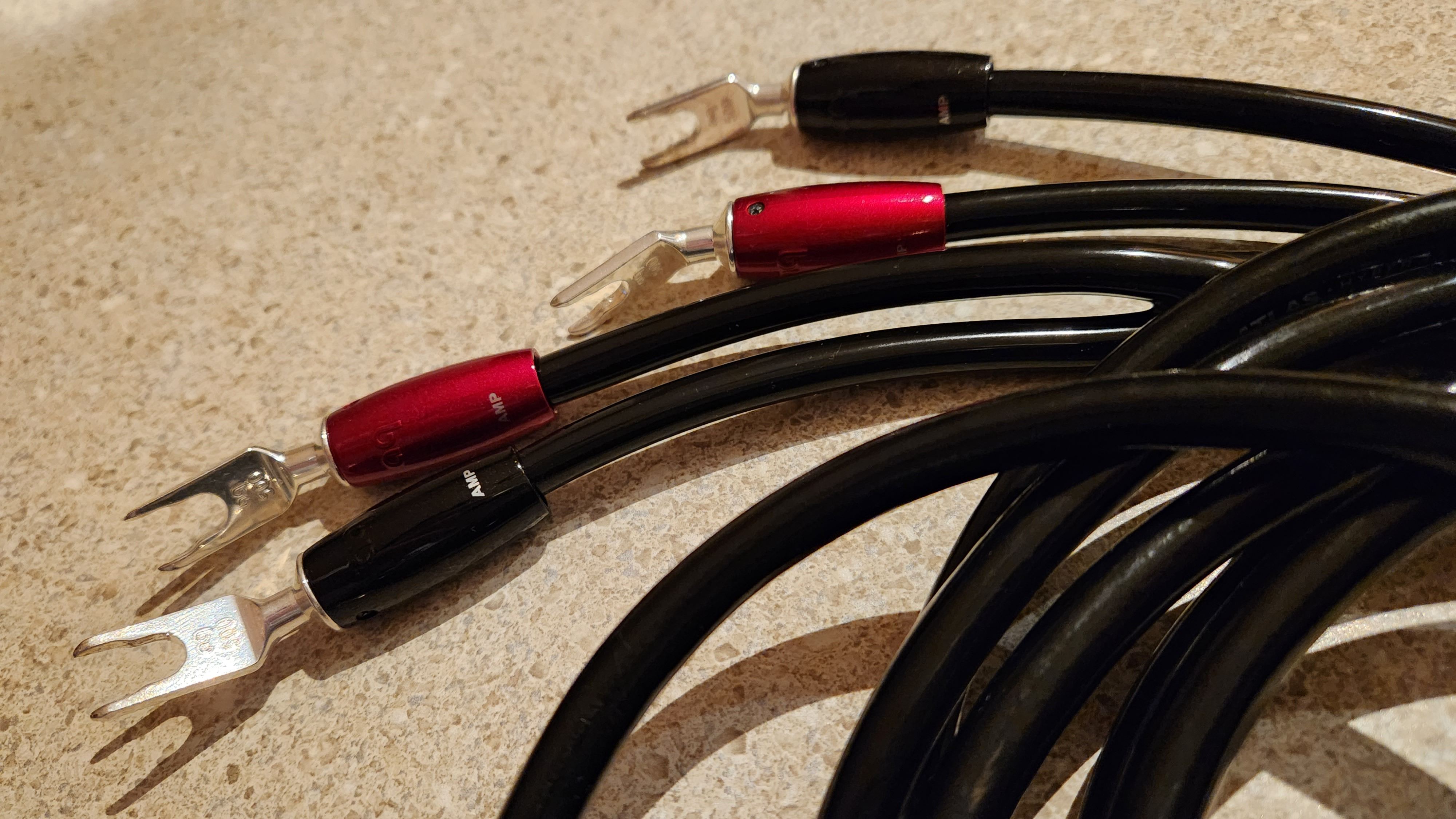 Atlas 2m Hyper 3.5 Speaker Cable w Audioquest 500 Spades