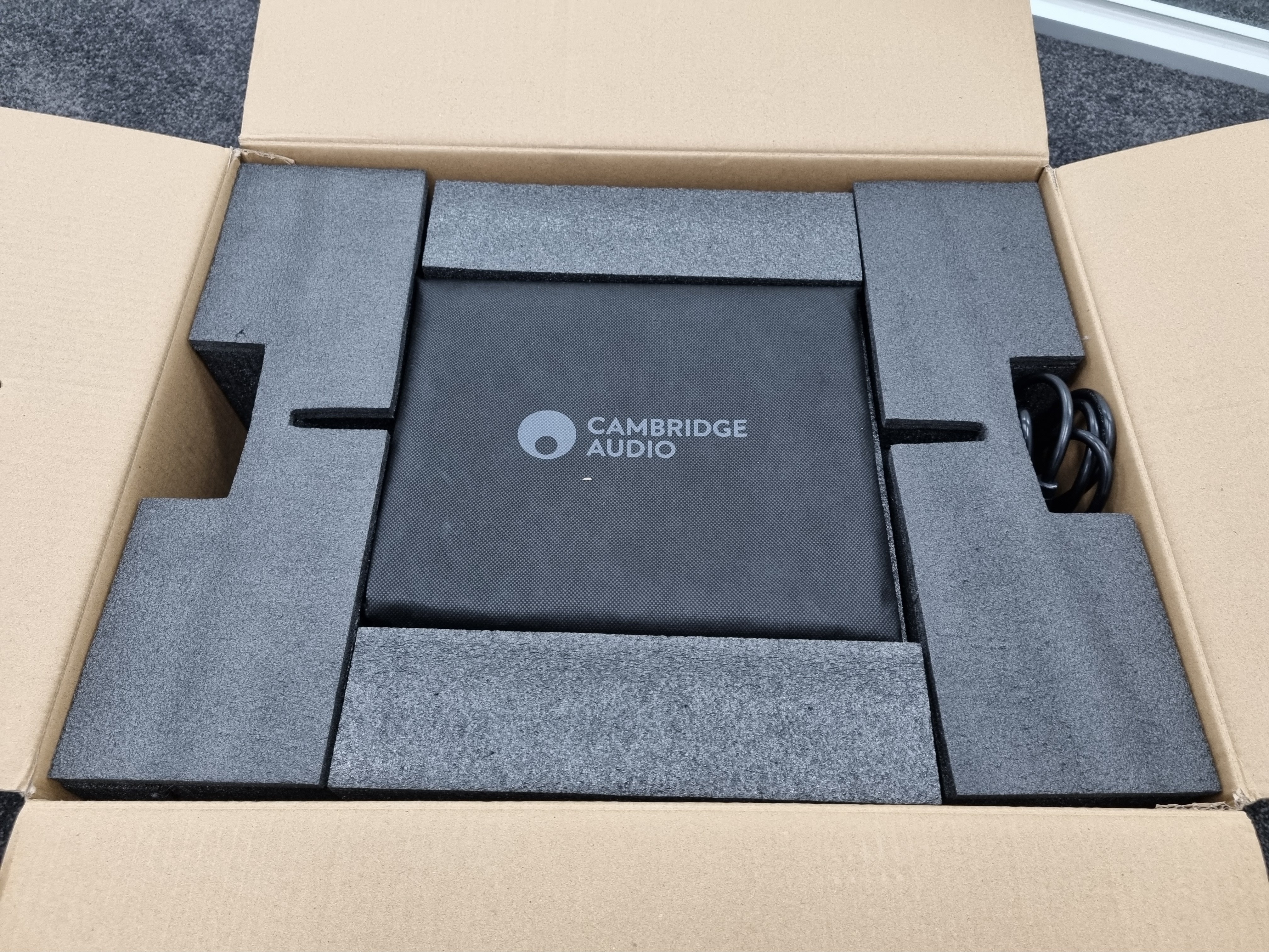 Cambridge Audio CXA-81 Integrated Amplifier - Lunar Grey