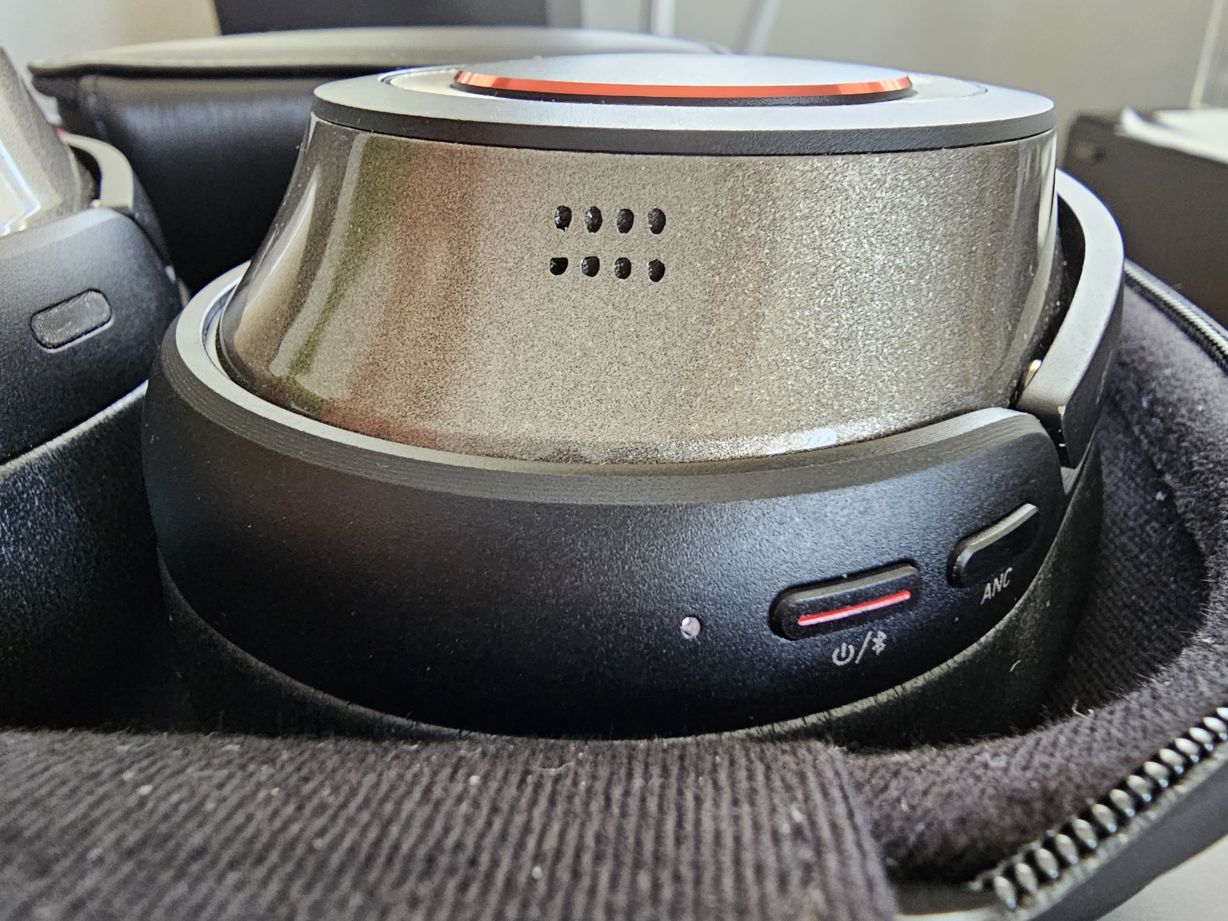 Mark Levinson 5909 Headphones (Grey)