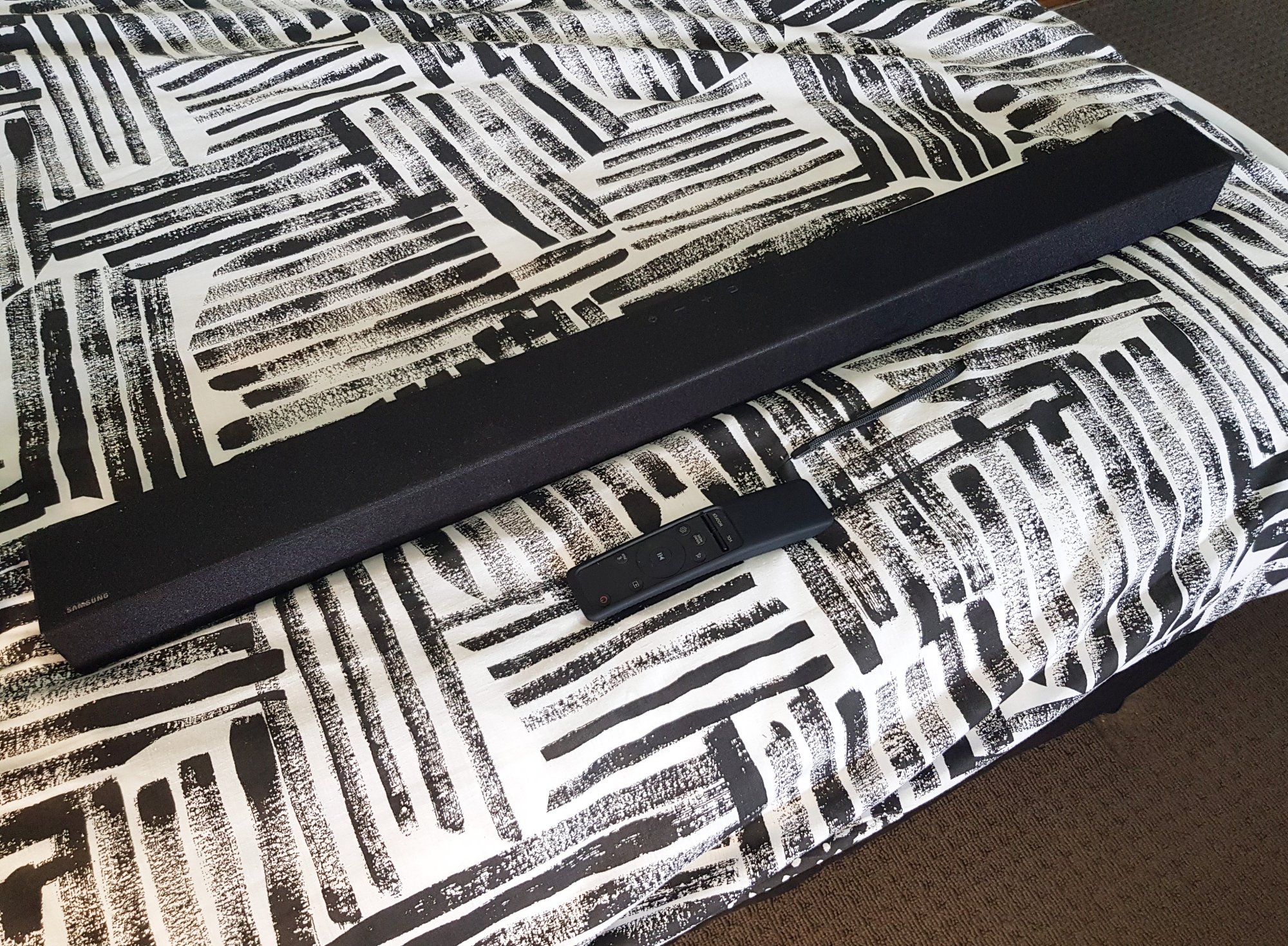 Samsung A450 soundbar with wireless subwoofer |﻿ Stereo, Home Cinema ...