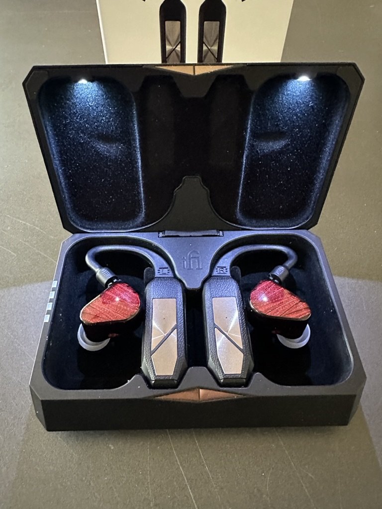 iFi GO Pod with Truthear Crinacle Red Zero