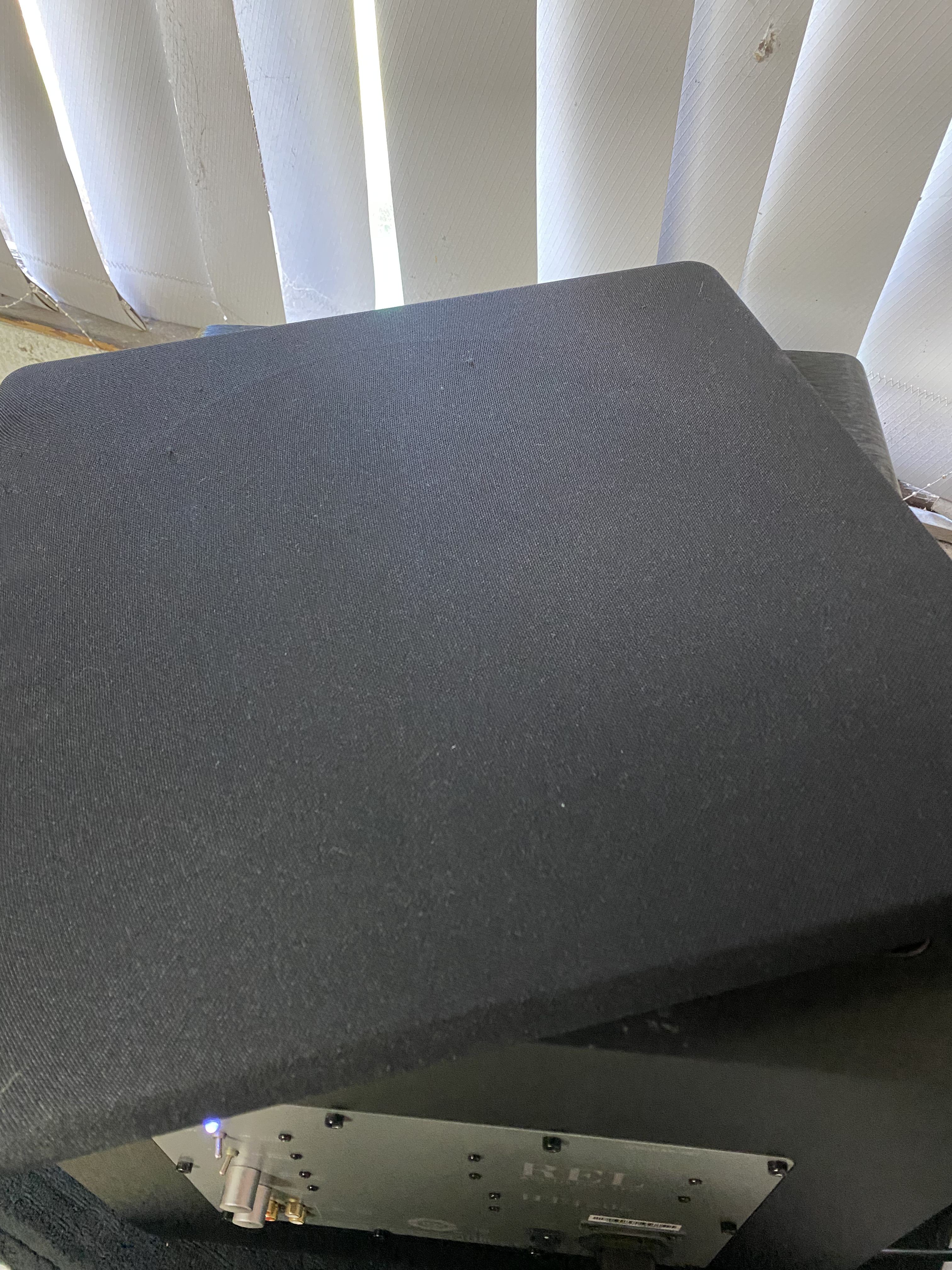 REL HT/1205 12” Subwoofer