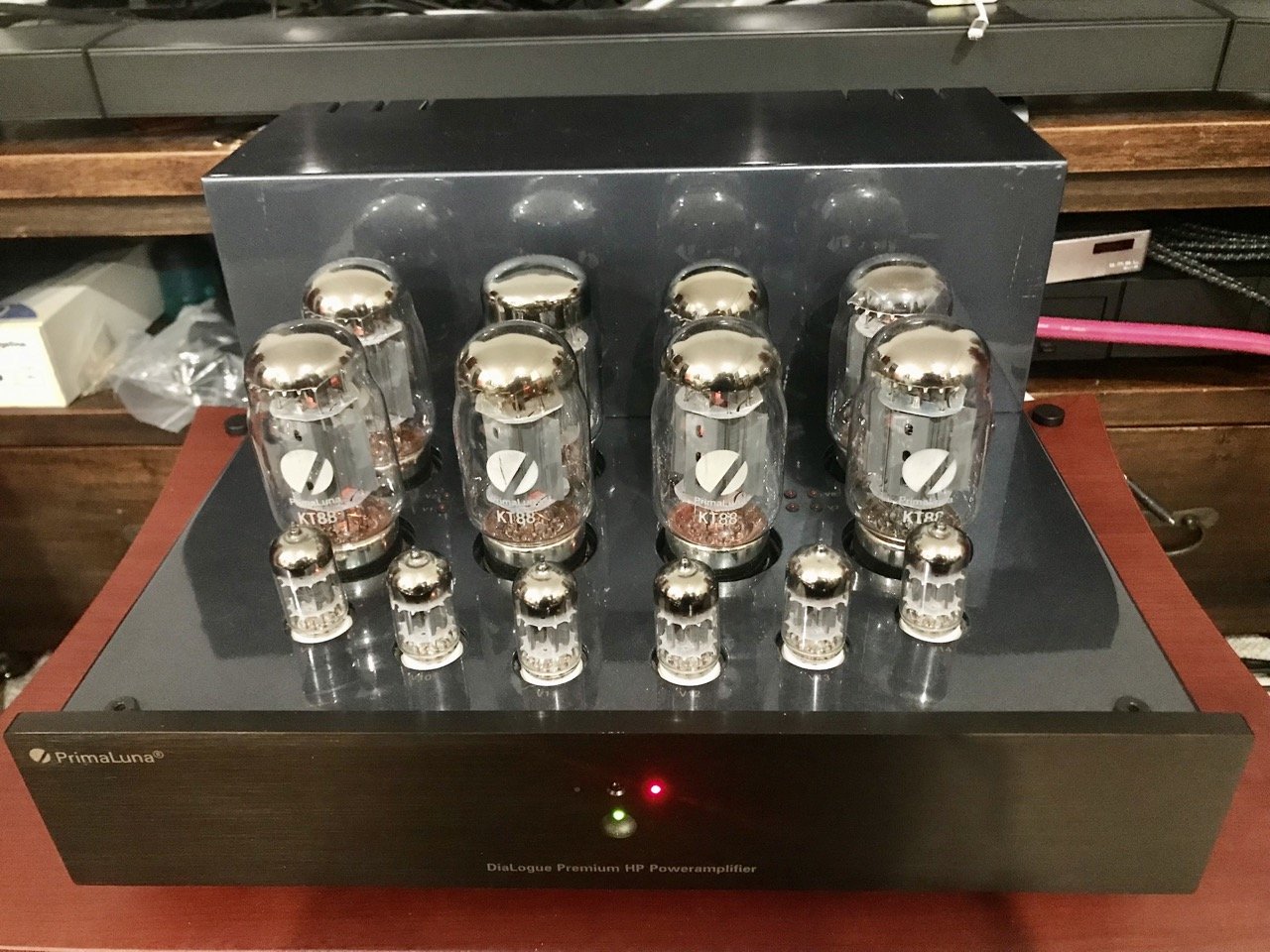PrimaLuna DiaLogue Premium HP - Power Amp with KT-88 tubes