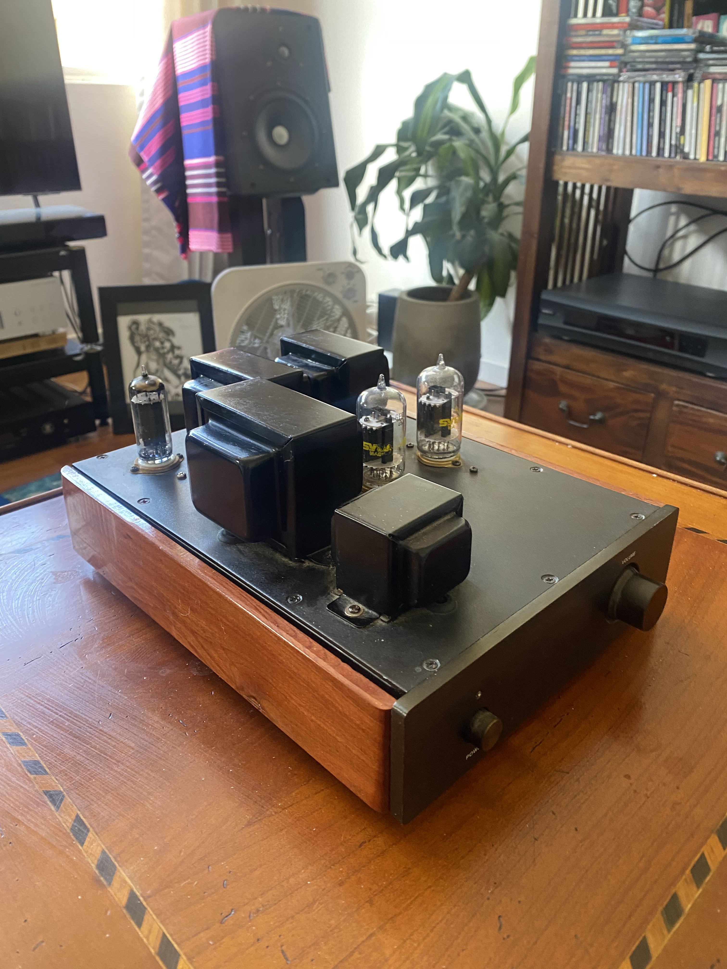 Mcchanson 6FD7 valve amplifier.