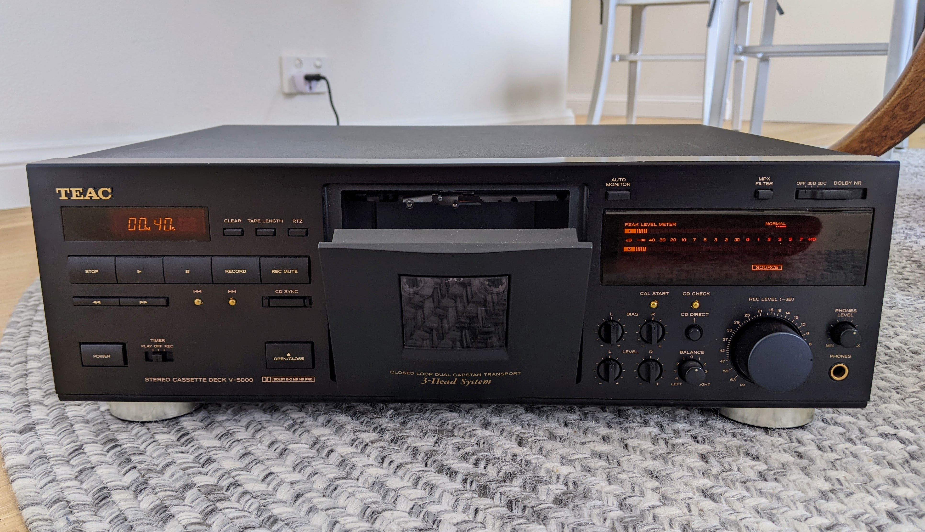 SOLD ELSEWHERE: Teac V-5000 stereo 3 heads cassette deck