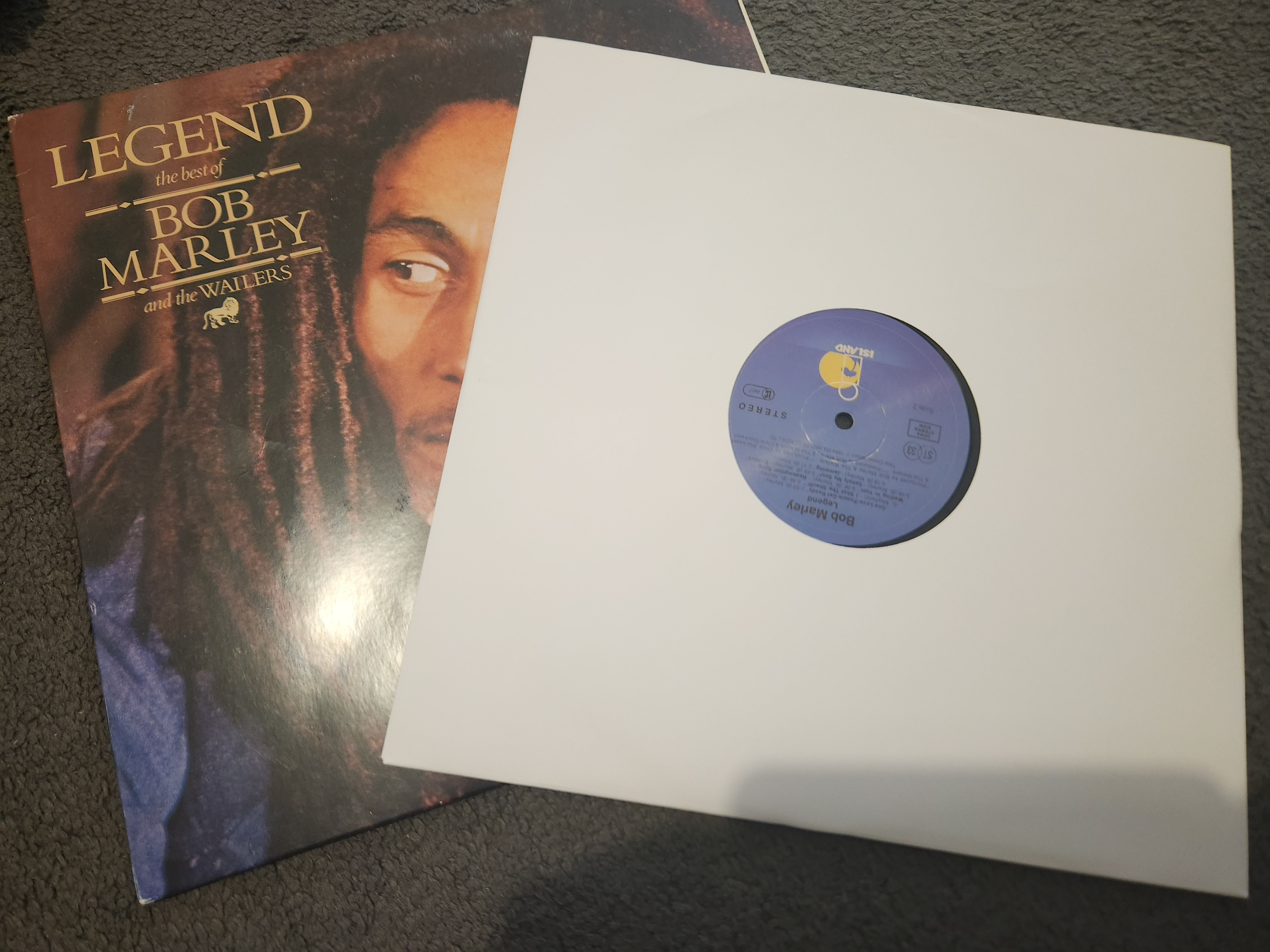 FS: BOB MARLEY & THE WAILERS - LEGEND LP