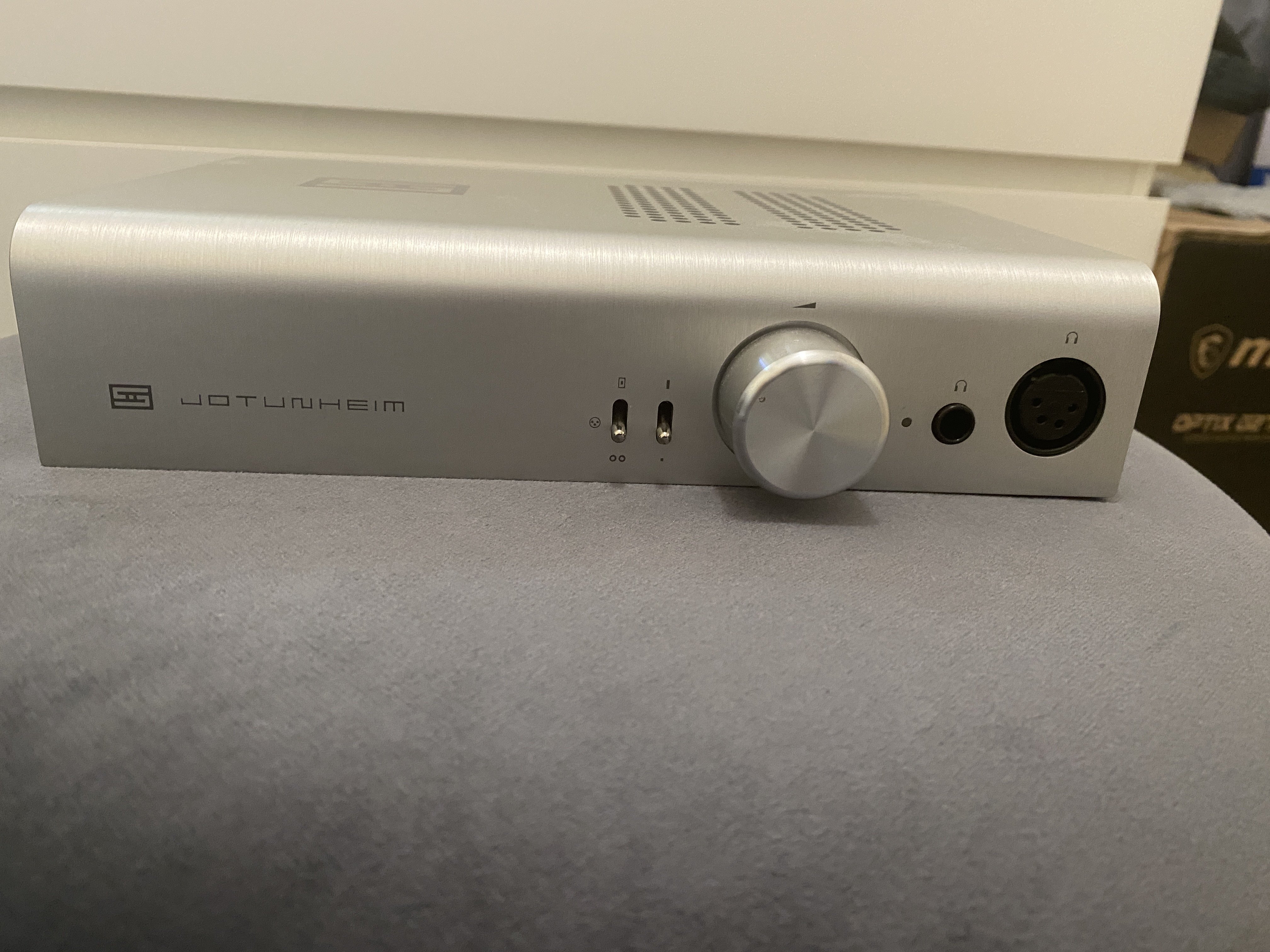Schiit Audio Jotunheim Balanced Headphone Amplifier/Pre-Amp