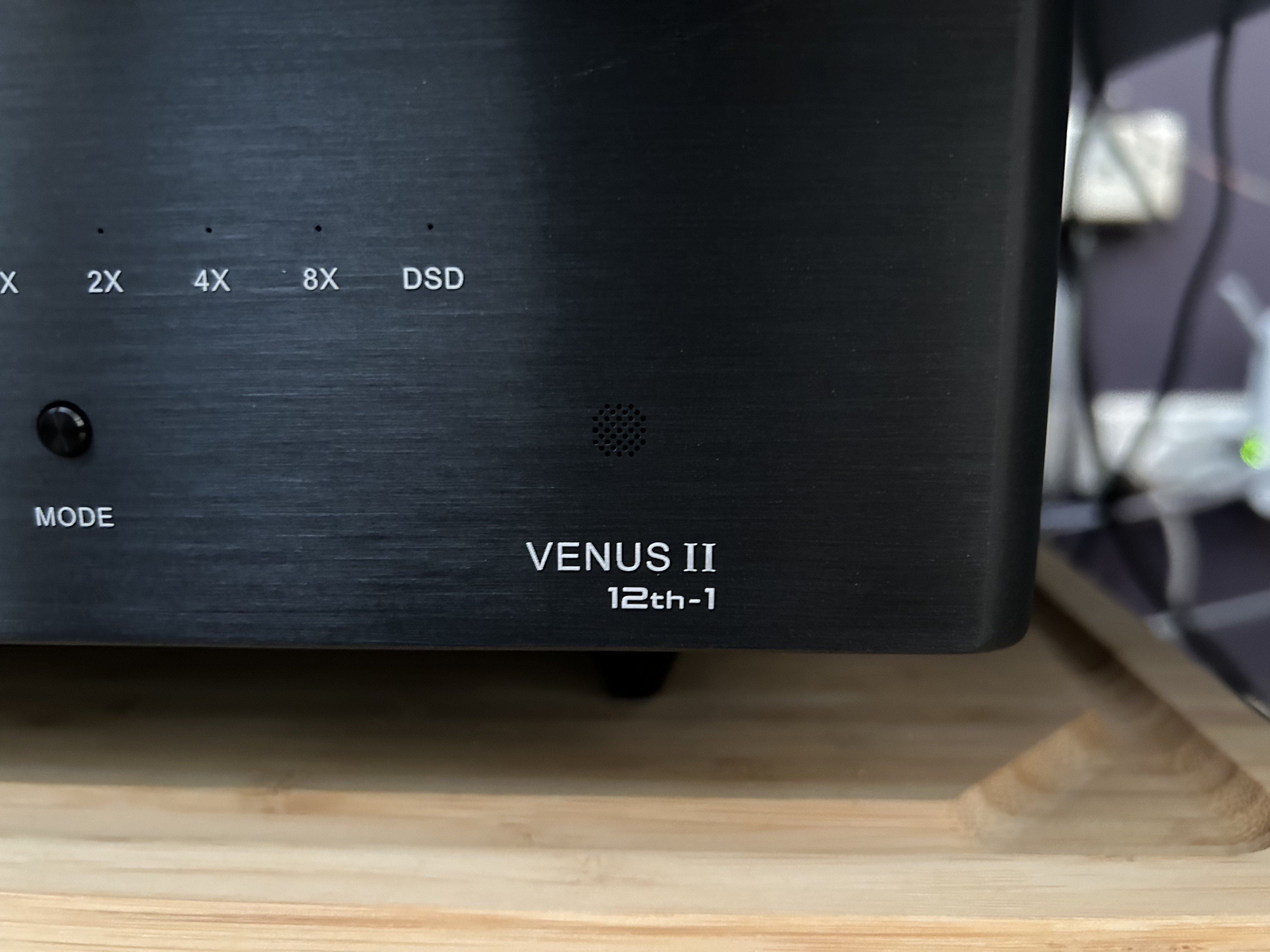 Denafrips Venus 2 12th-1. Less than 2 months old