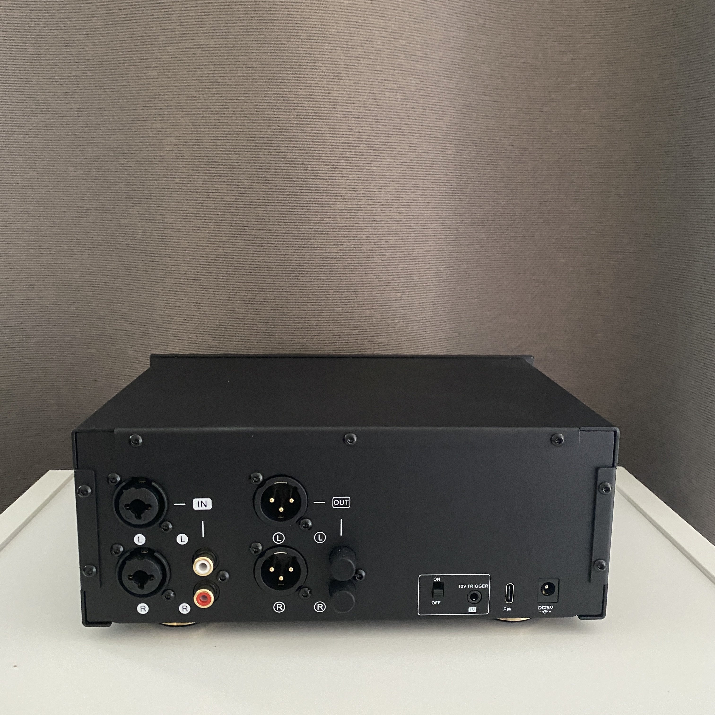 Topping EHA5 electrostatic headphone amplifier energiser