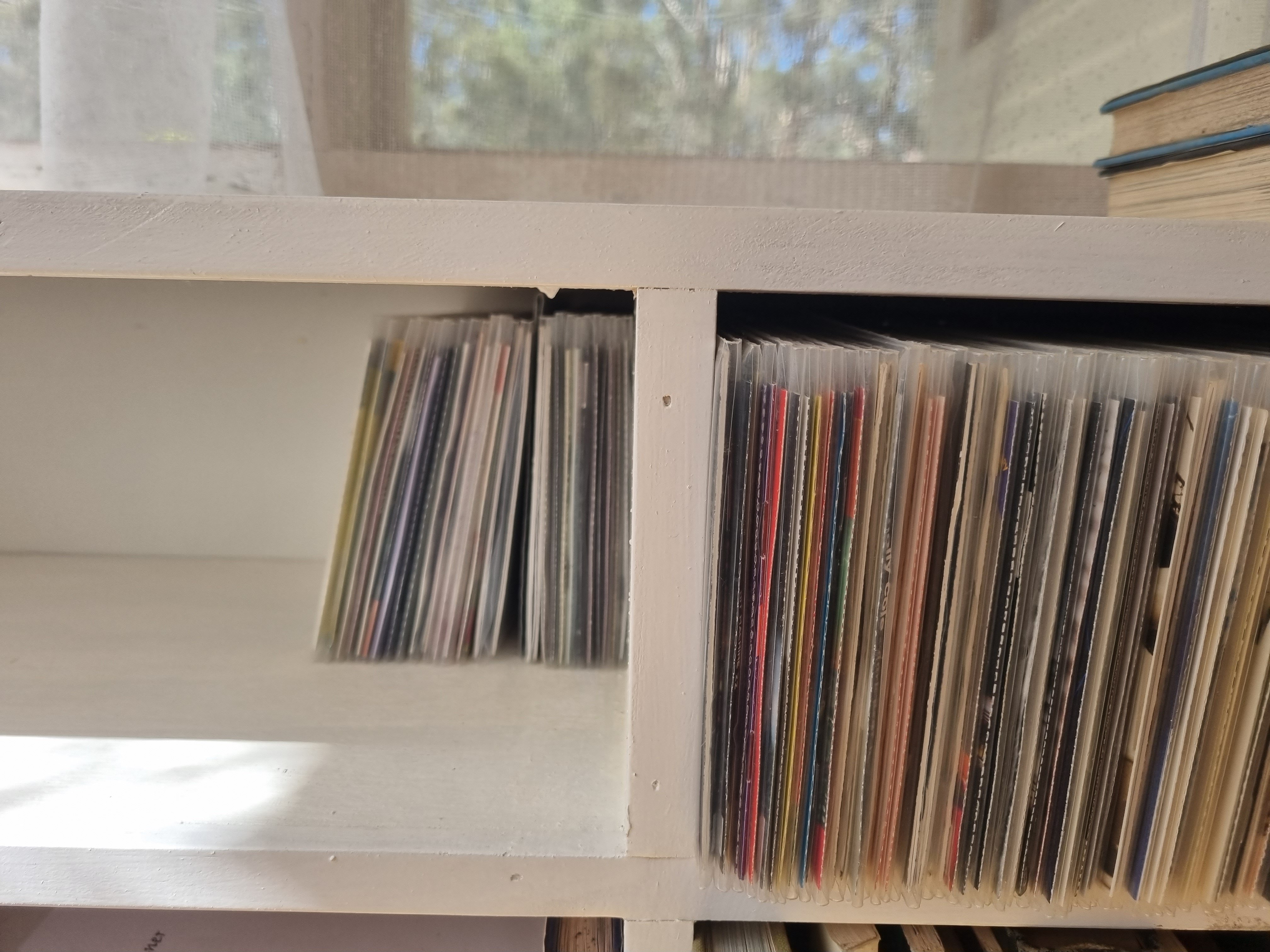 EOI CD Collection x 1140