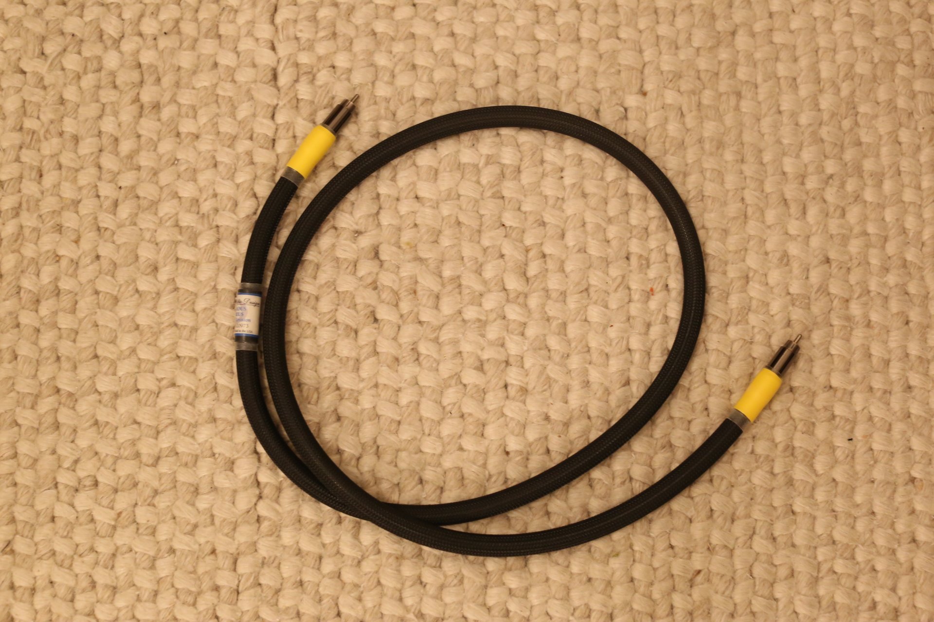 Purist Audio Design (PAD) Aqueous Aureus Praesto SPDIF cable