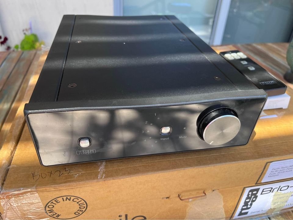 Rega Brio-R - Stereo, Home Cinema, Headphones Components - StereoNET