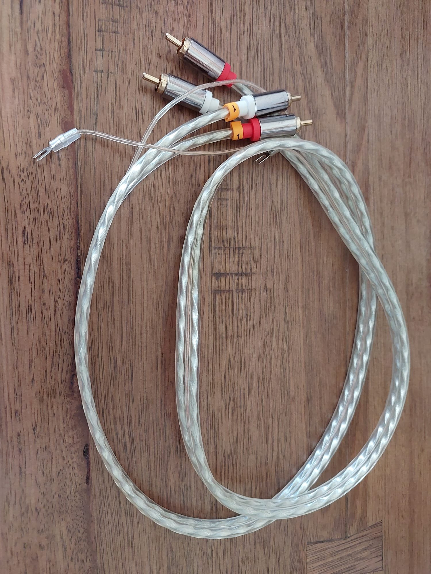 Pro-ject Debut Carbon Turntable