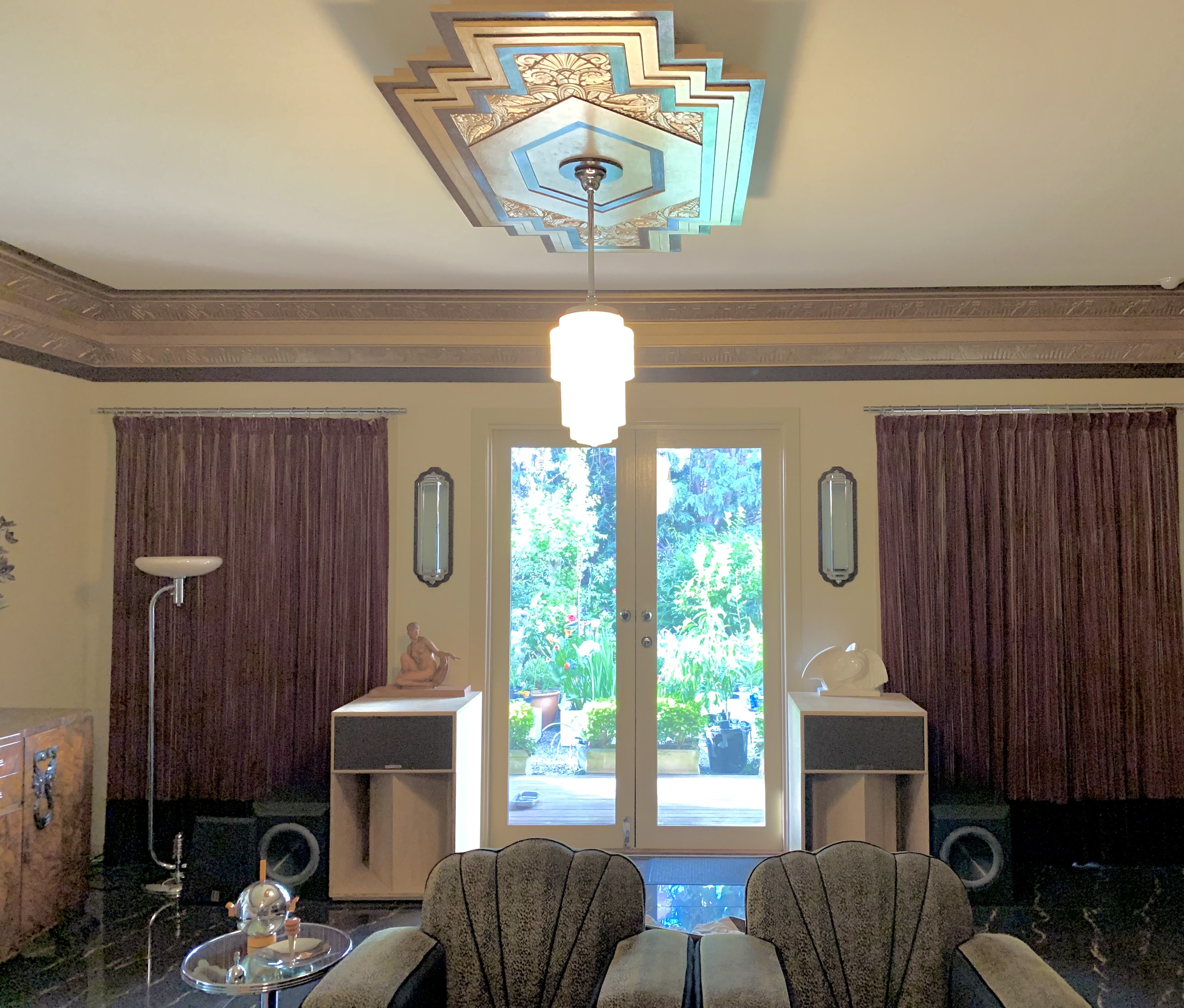 Klipsch La Scala 2005 build includes matched 12” sealed subs