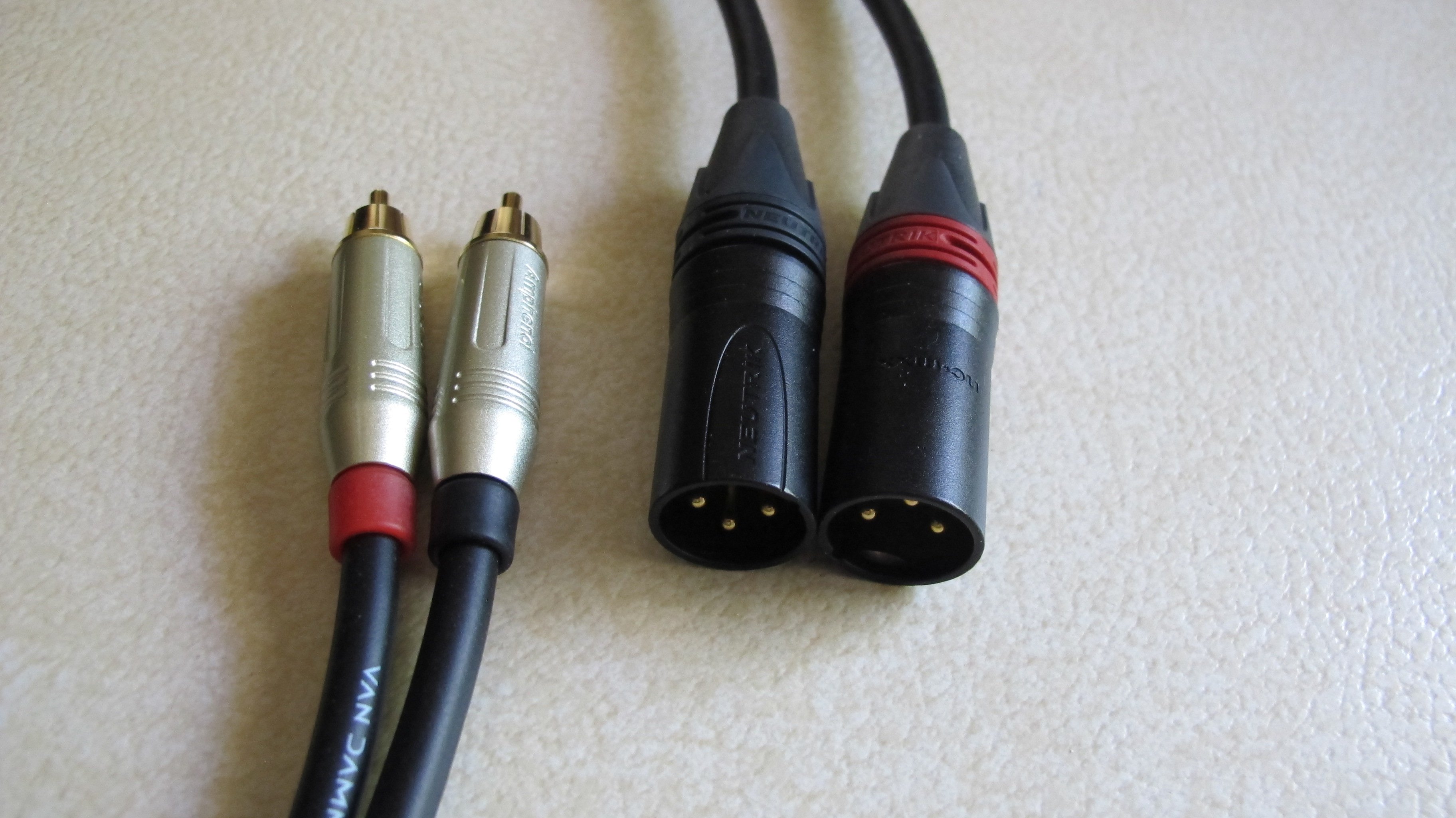 VAN DAMME XKE XLR TO RCA INTERCONNECT CABLE ﻿ HiFi and Cinema Cables