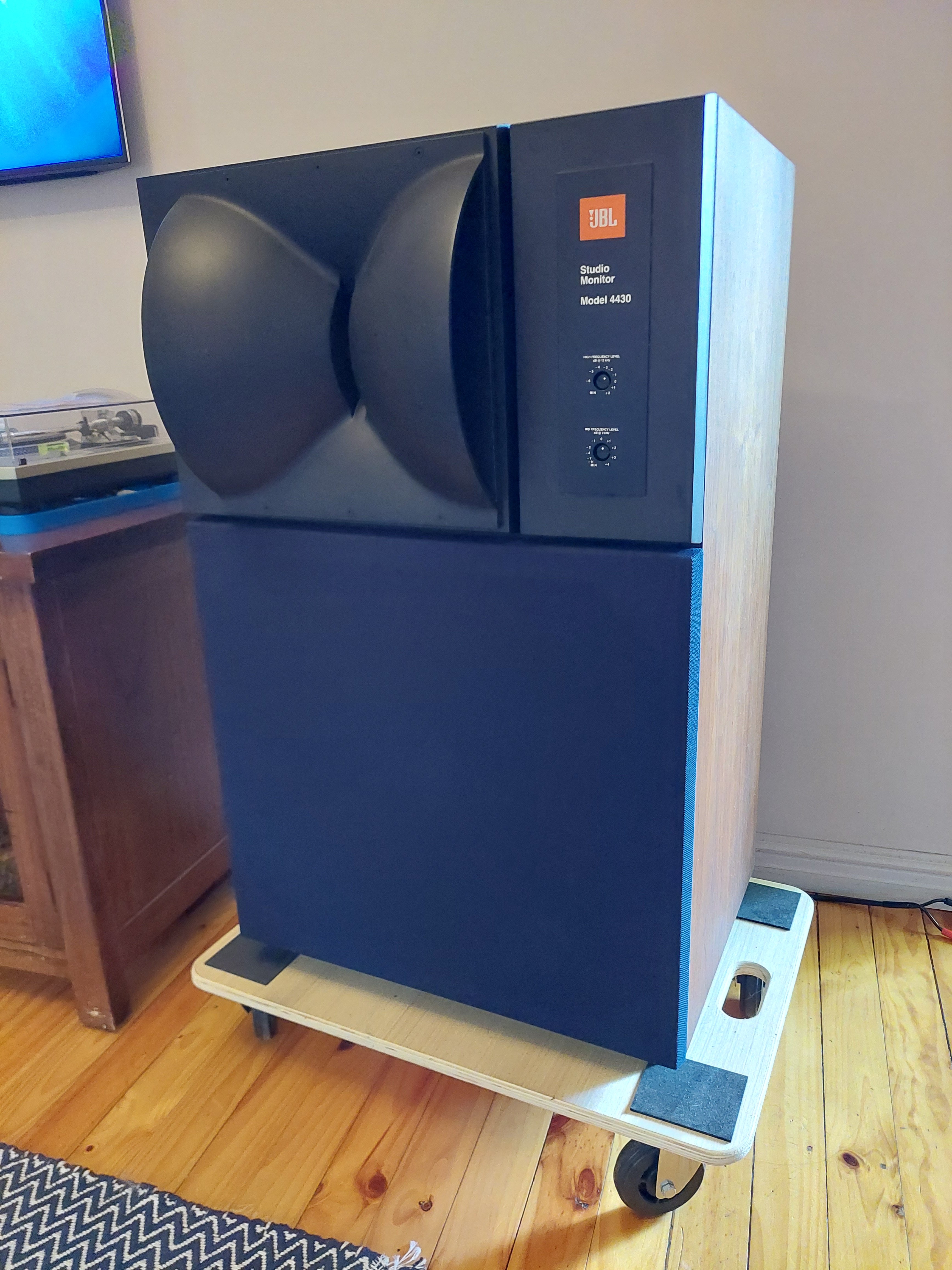 Jbl 2235H - Wanted to Buy - StereoNET