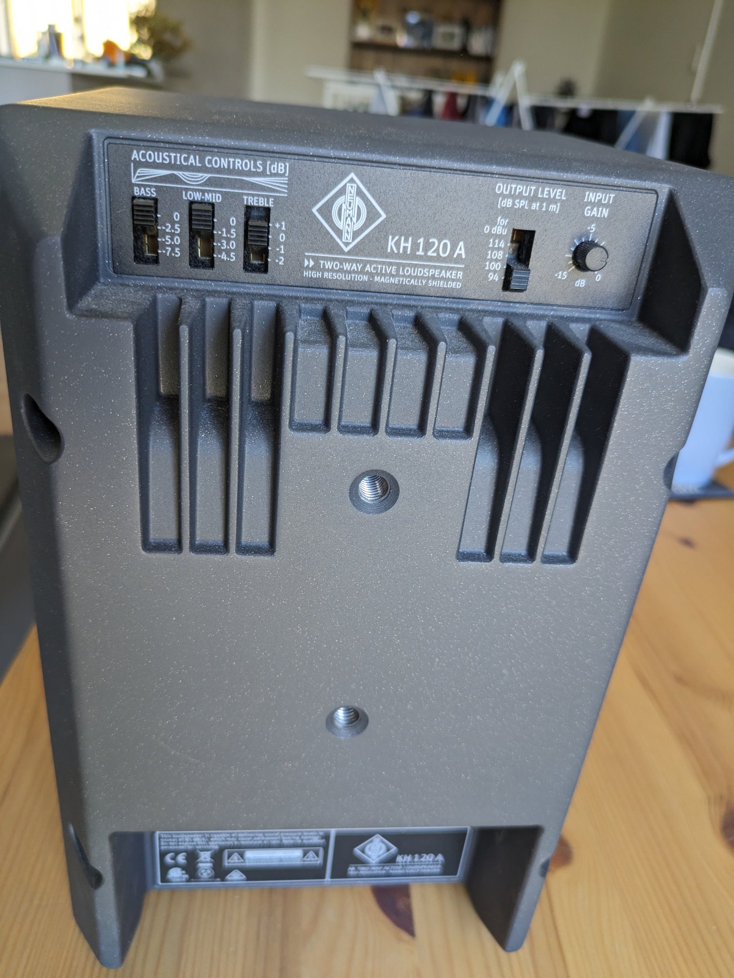 Neumann KH120 nearfield active monitor speaker - Stereo, Home Cinema ...
