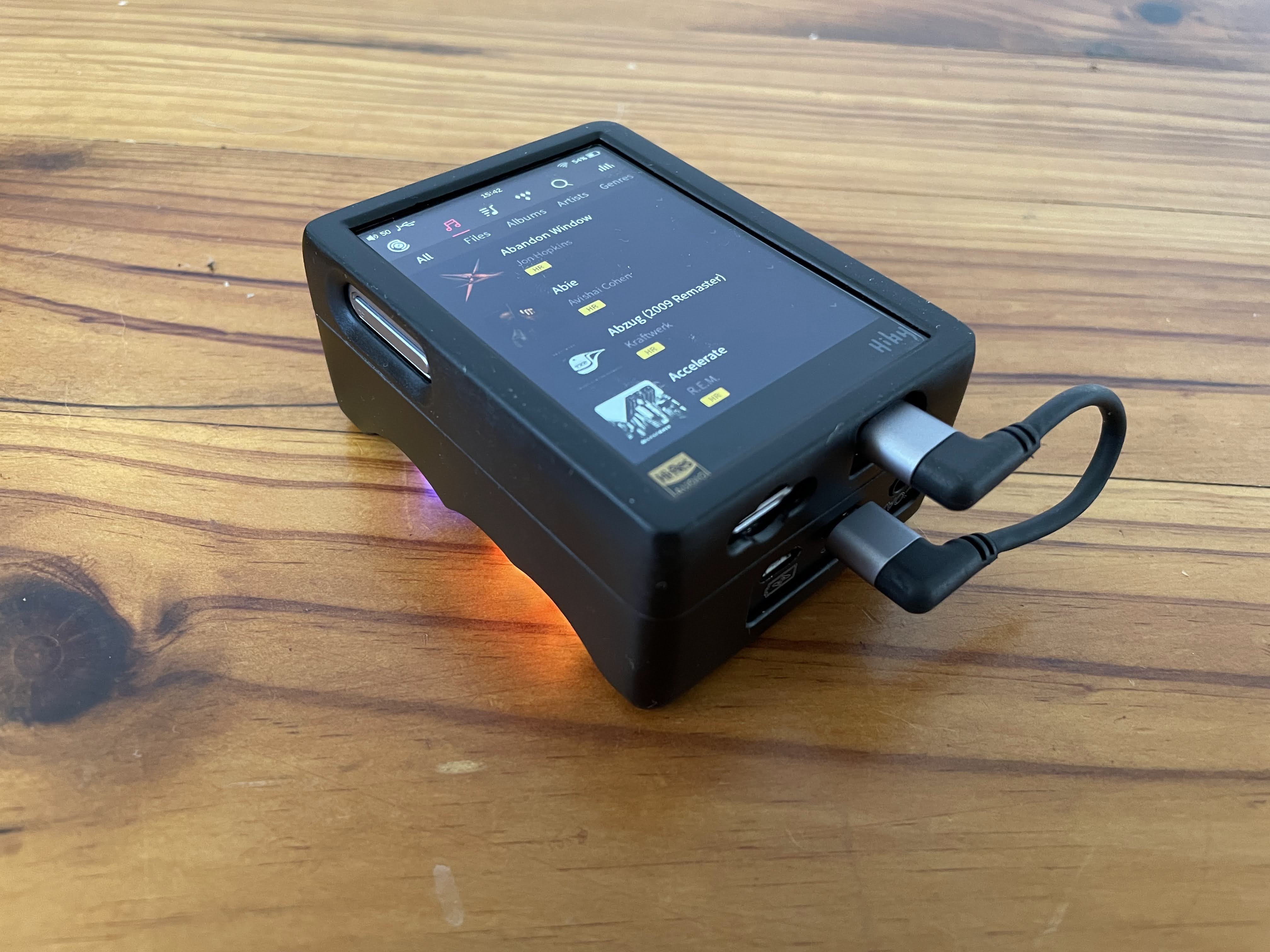 WITHDRAWN: Chord Mojo and Hiby R3 Pro Saber bundle with