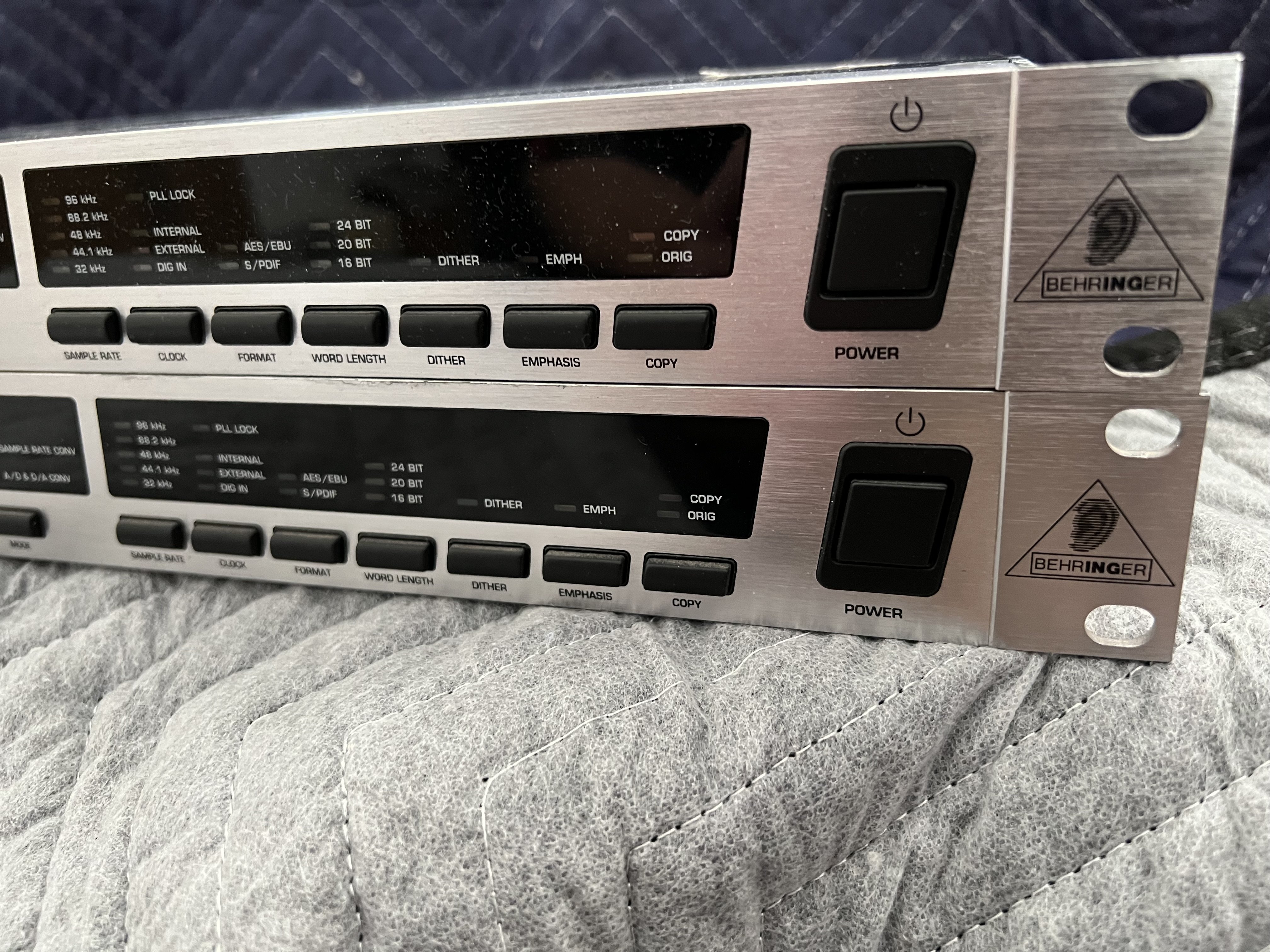 BEHRINGER SRC2496 Ultramatch Pro ※手渡し限定 Behringer ULTRAMATCH PRO SRC2496 High-Resolution Sample SRC2496