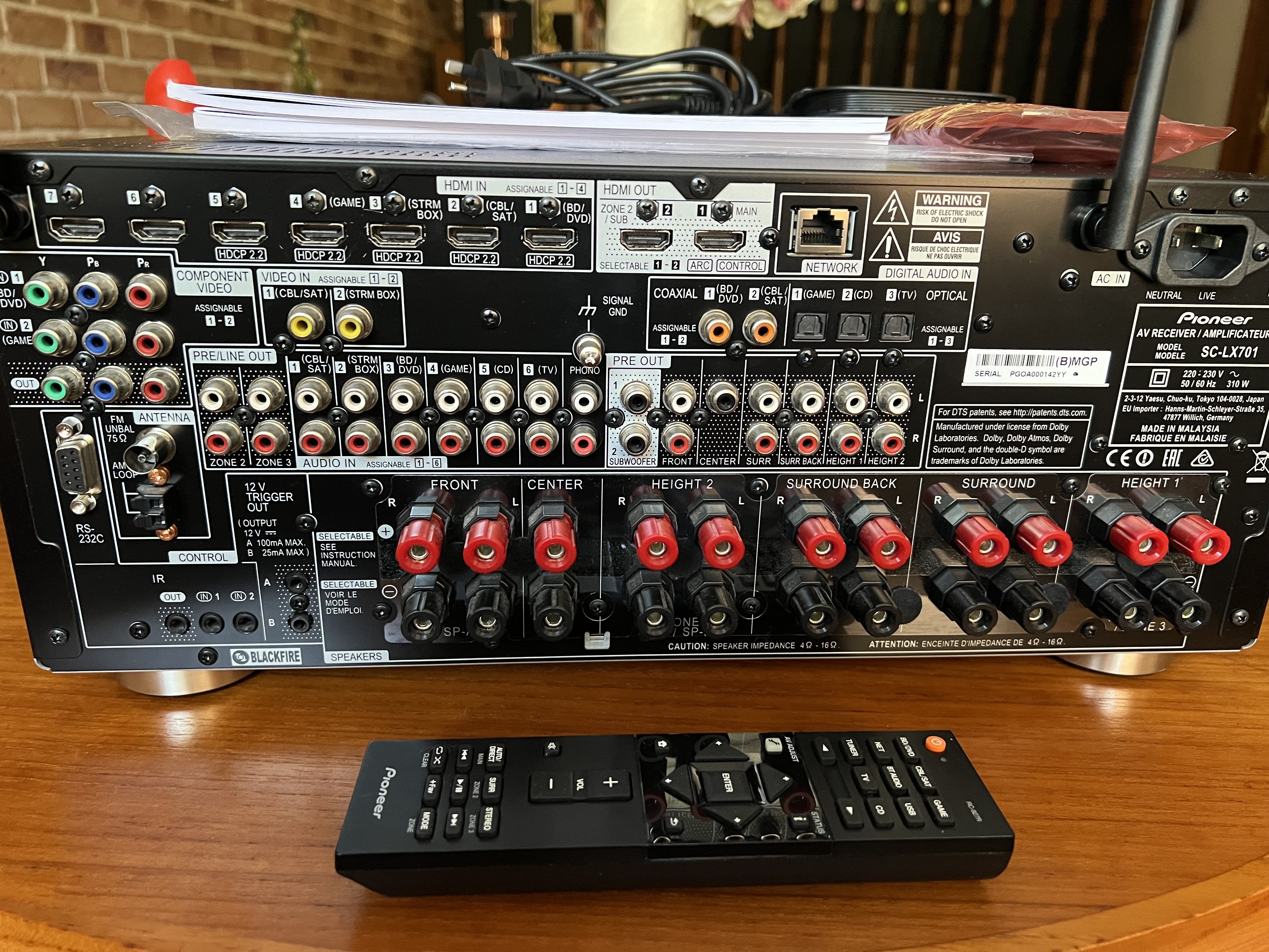 AV Receiver 9.2ch Pioneer SC-LX701, Bookshelf/Centre Speaker