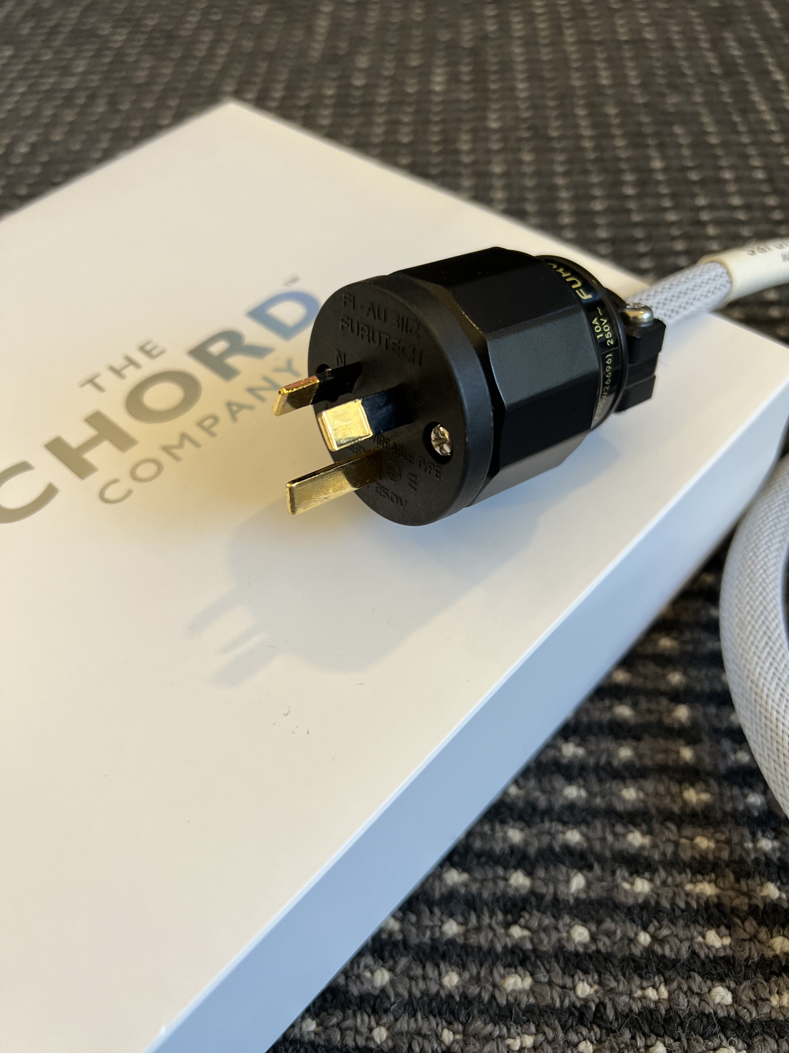 Chord Sarum T power cable C15 / AU plugs 1.6m ﻿ HiFi and Cinema