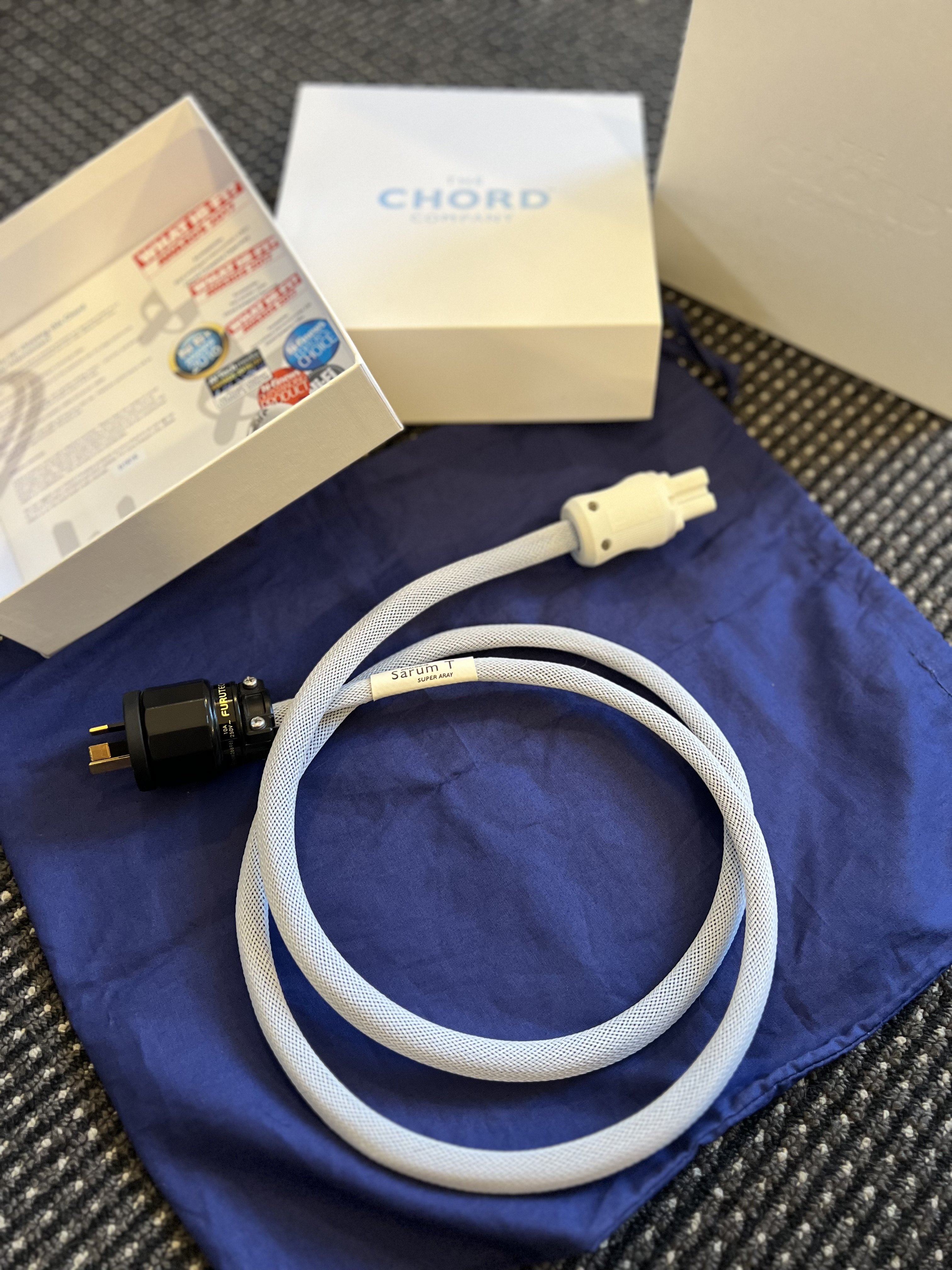 Chord Sarum T power cable C15 / AU plugs 1.6m ﻿ HiFi and Cinema