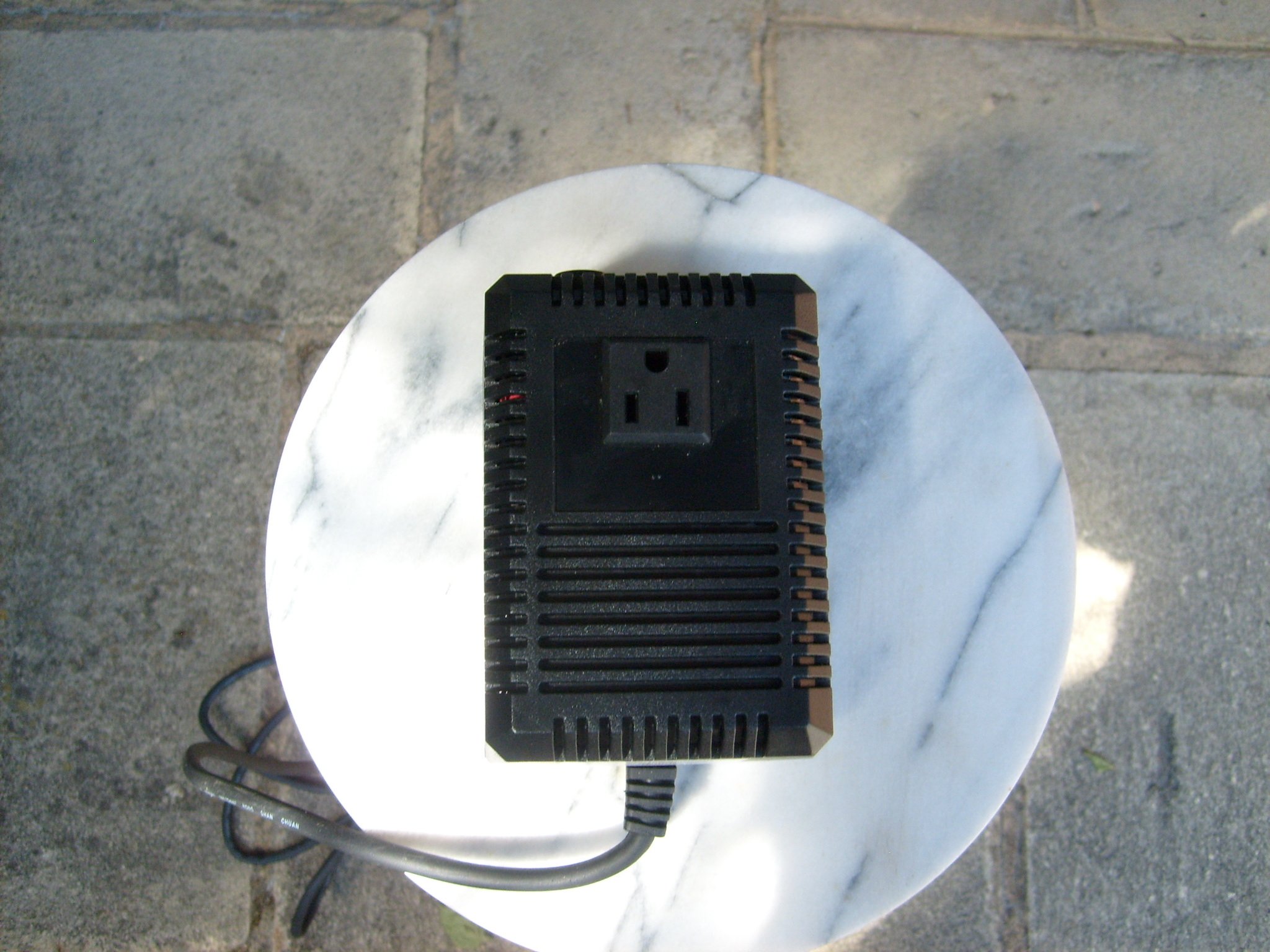 TorTech Japanese Auto 240v / 100v transformer