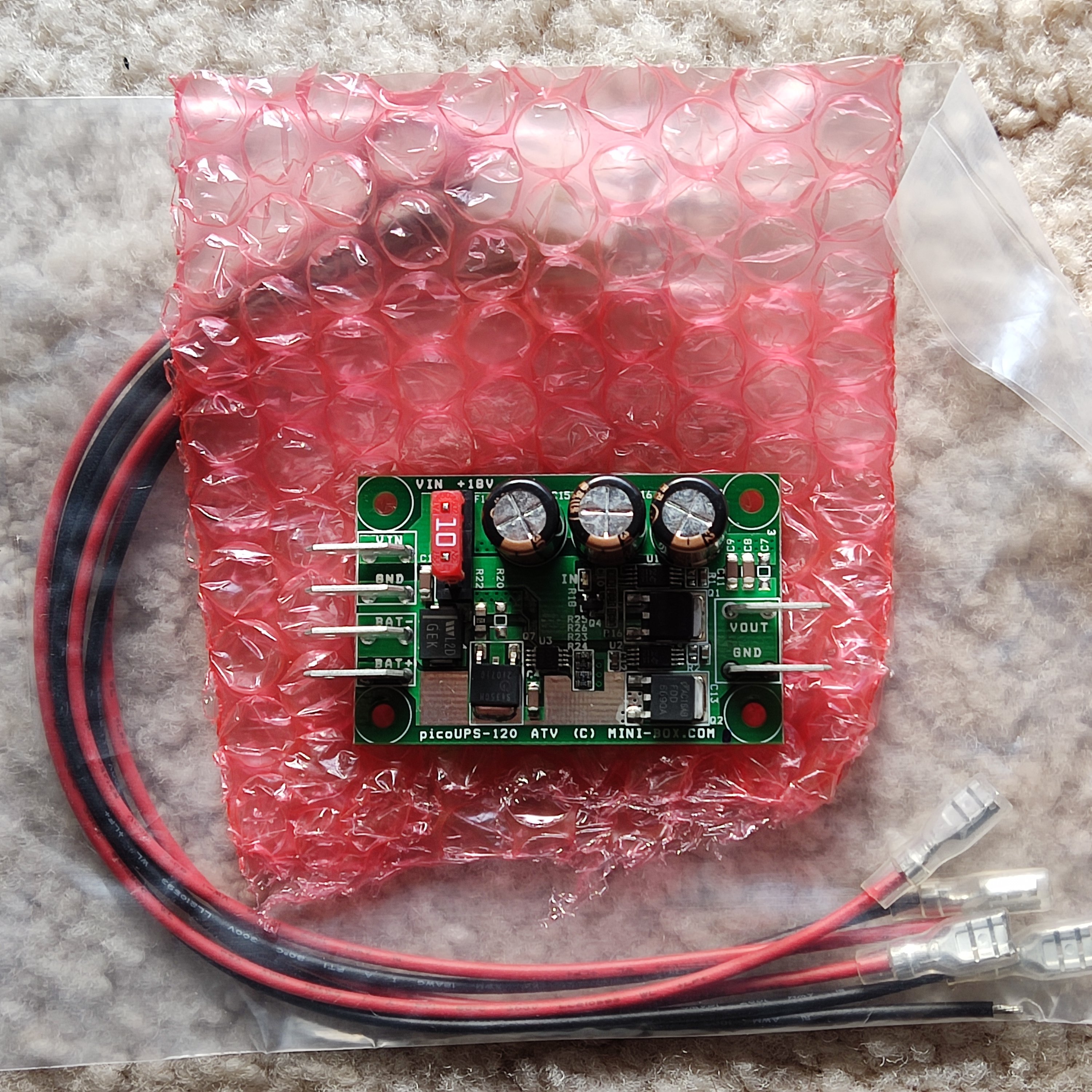 TAKEN FREE picoUPS120 12V DC micro UPS battery backup system ﻿ Pay