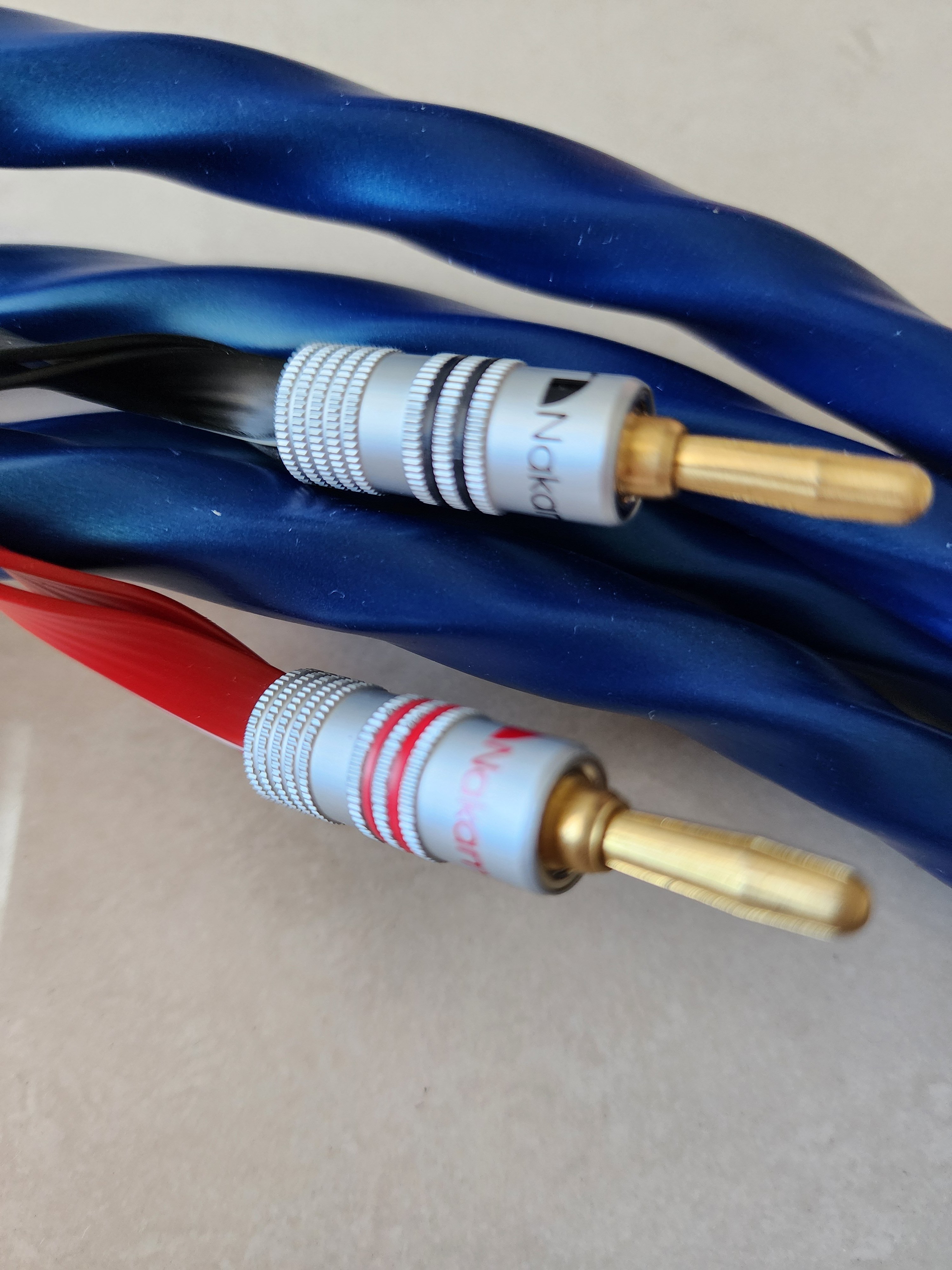 Wireworld Oasis Speaker Cables ﻿ Speaker