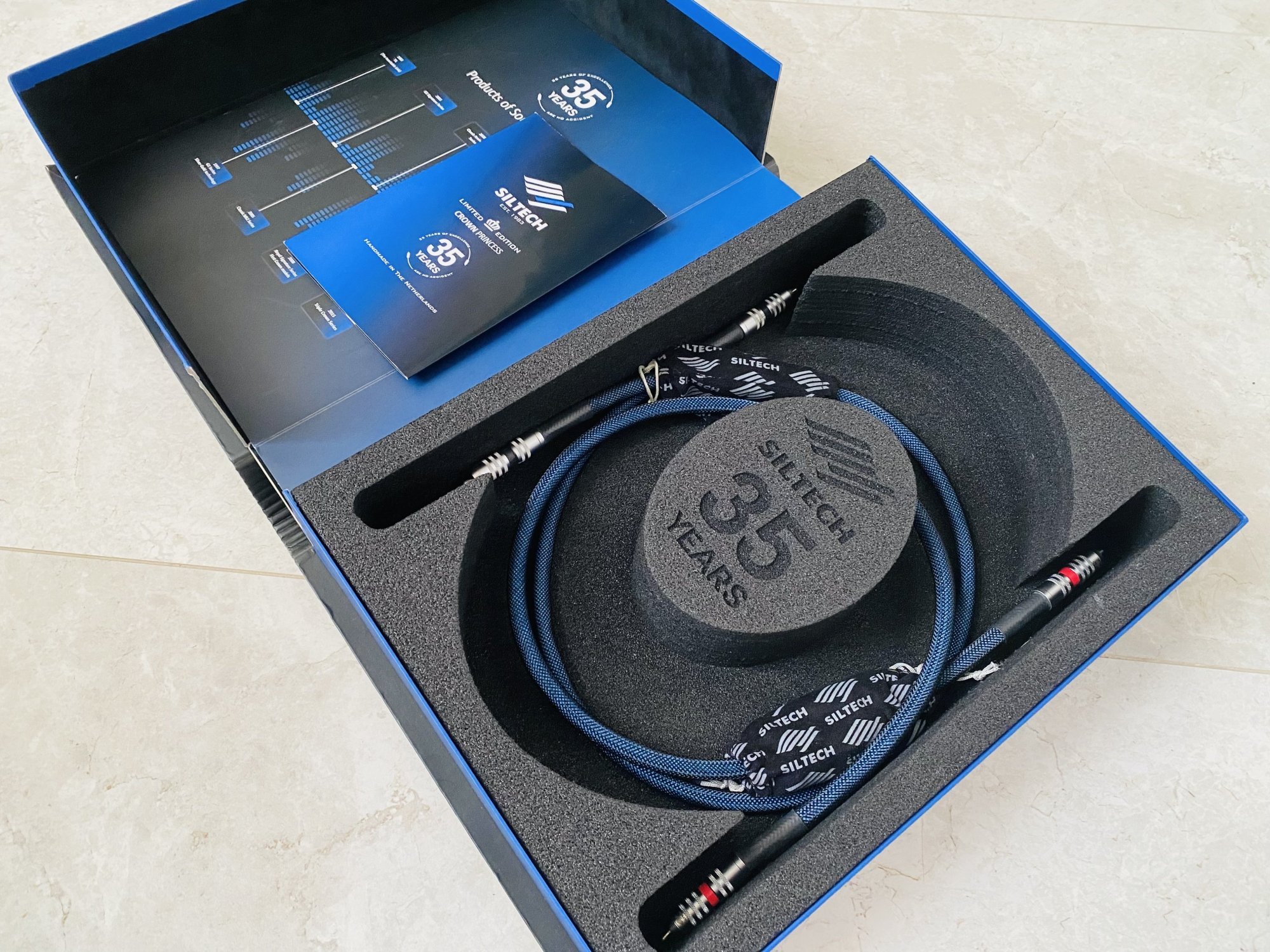 Siltech Cables Crown Princess 35th Anniversary Interconnect Cables (RCA