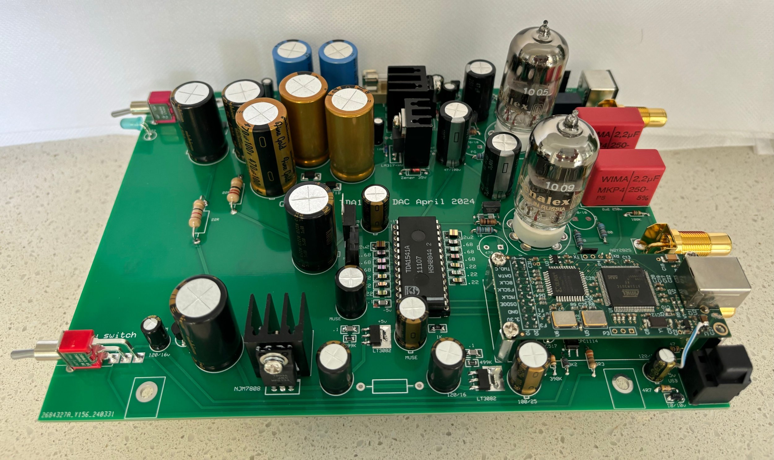 PCB.thumb.jpg.6264a2ba326370178f777fa9c1c3c54b.jpg