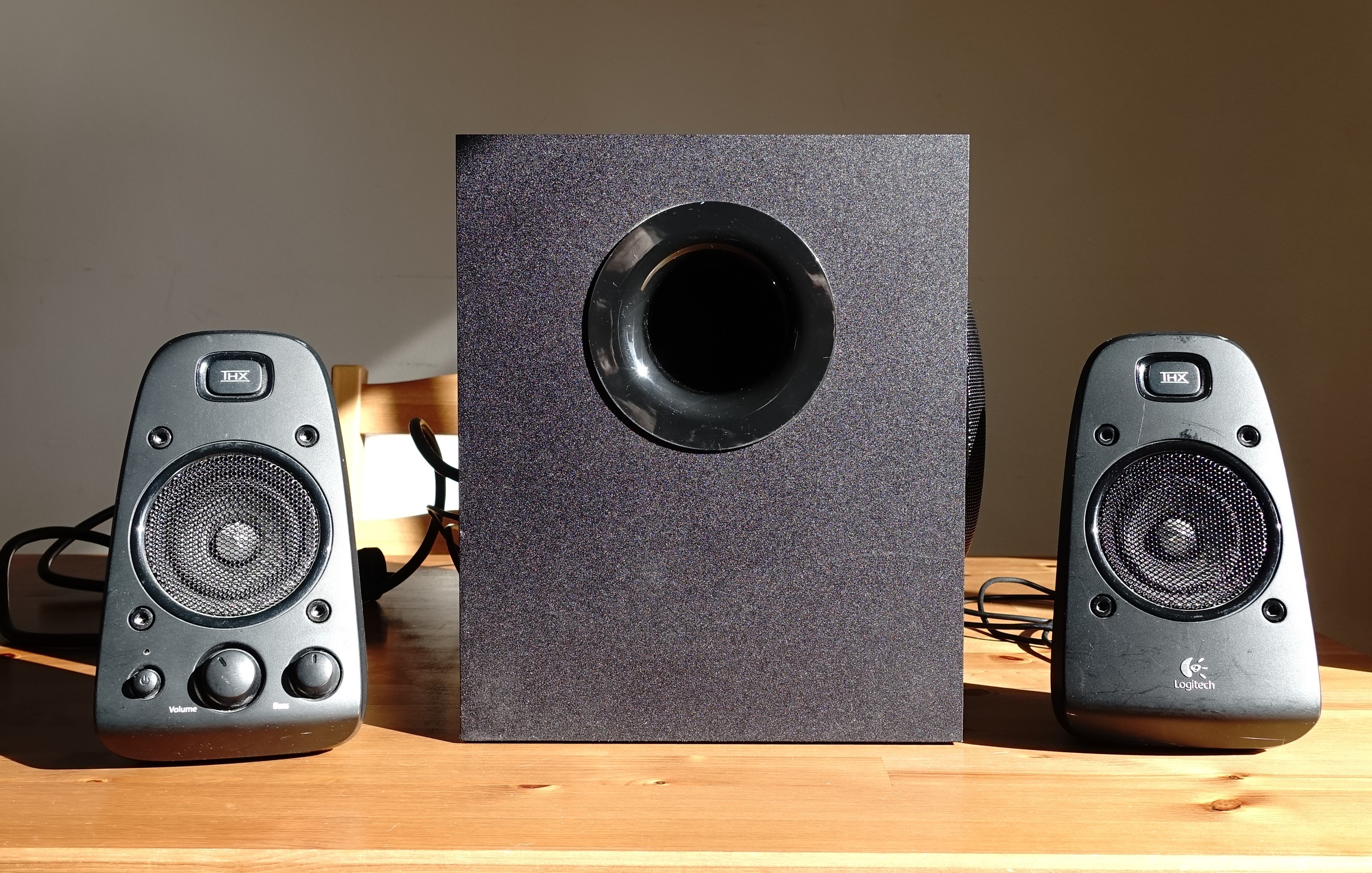 Logitech Z623 Speaker System (Multimedia) - Computers & Related - StereoNET