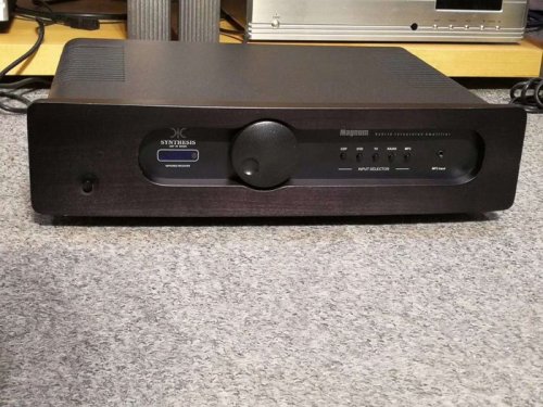 Synthesis 50 Integrated Amplifier (Solid State)
