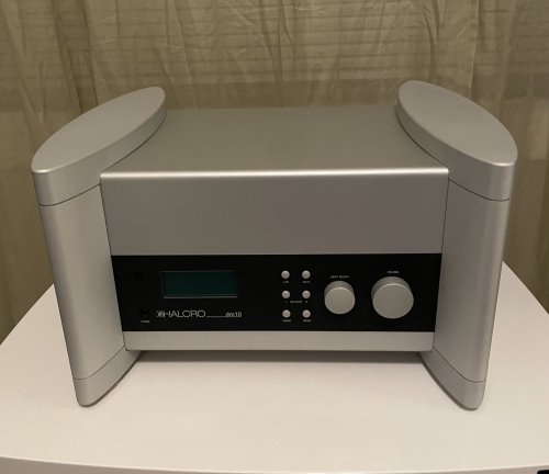 Halcro DM10 Pre Amplifier