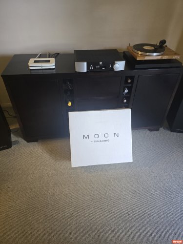 Simaudio Moon 240i Integrated Amplifier