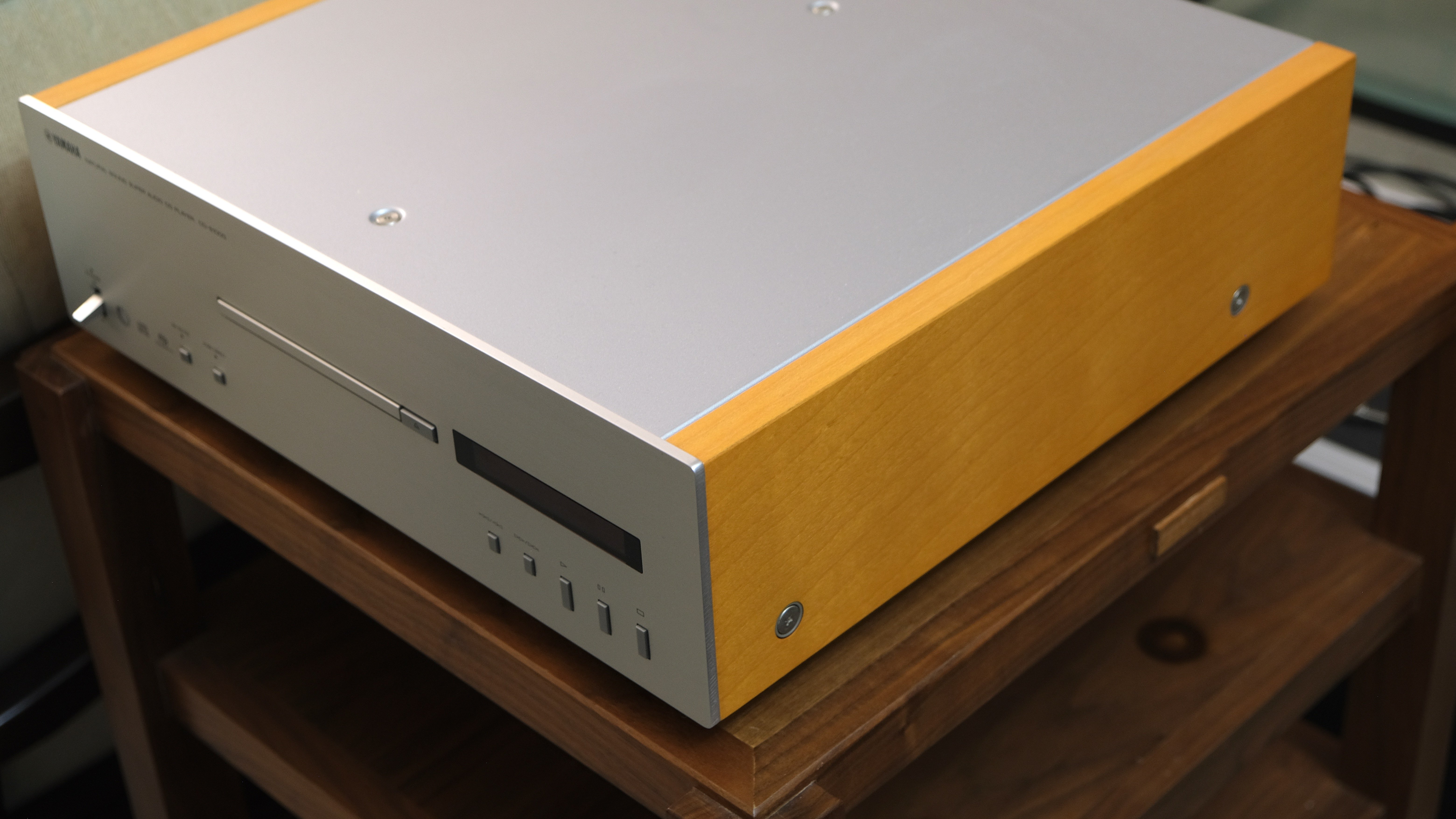 Yamaha CD-S1000 SACD Player - CD/SACD Players & Transport - StereoNET