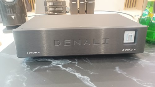 Shunyata Research Denali 6000/S V2 Power Conditioner