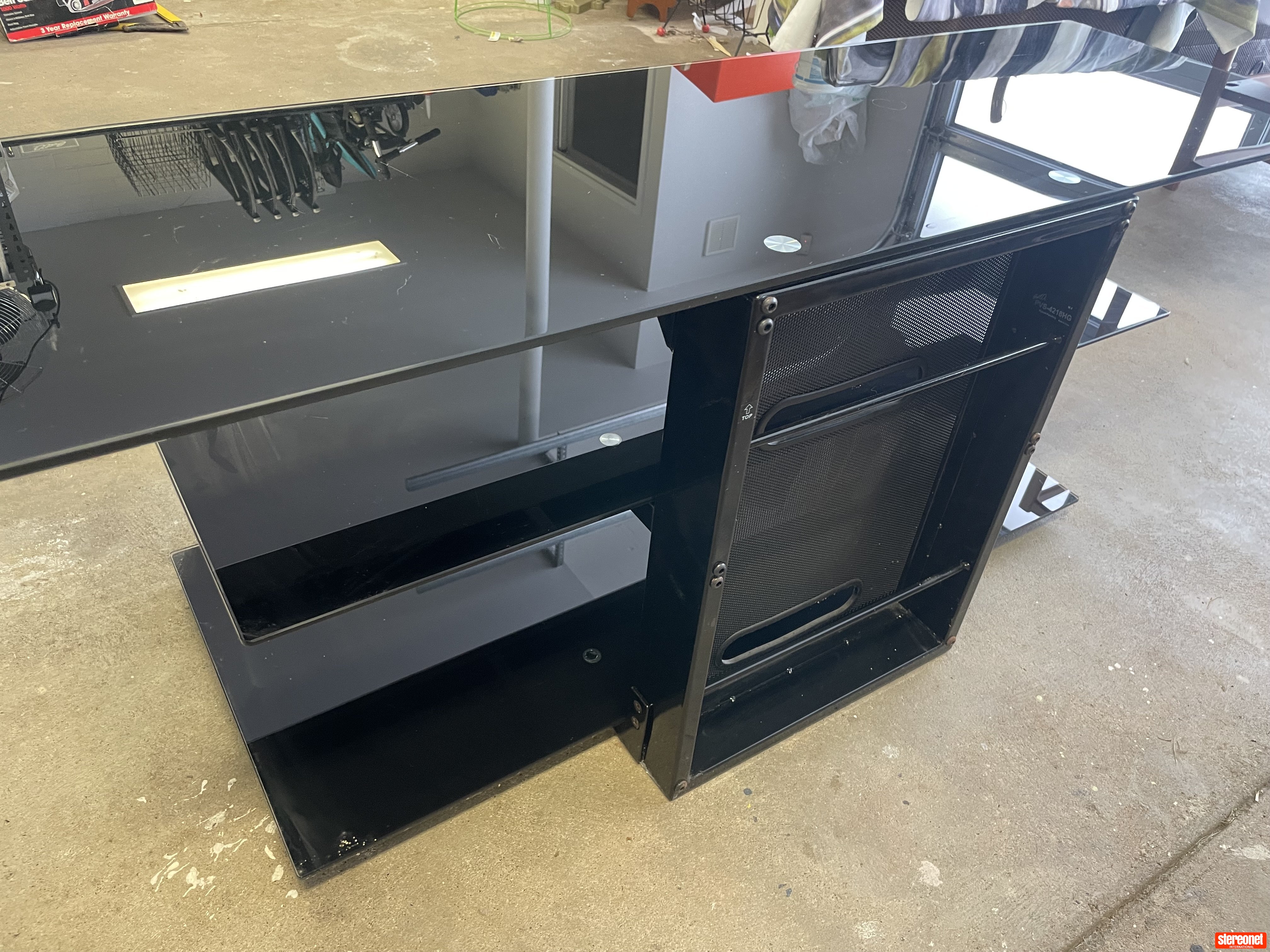Bello Stereo Rack Bell’o 3 Rack - Racks & Cabinets - StereoNET