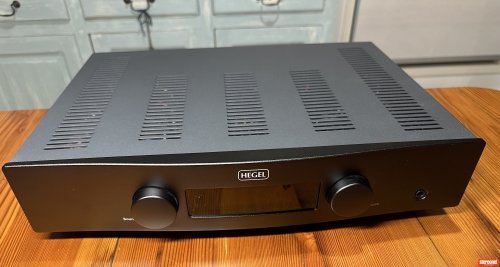 Hegel Music Systems H120 Integrated Amplifier