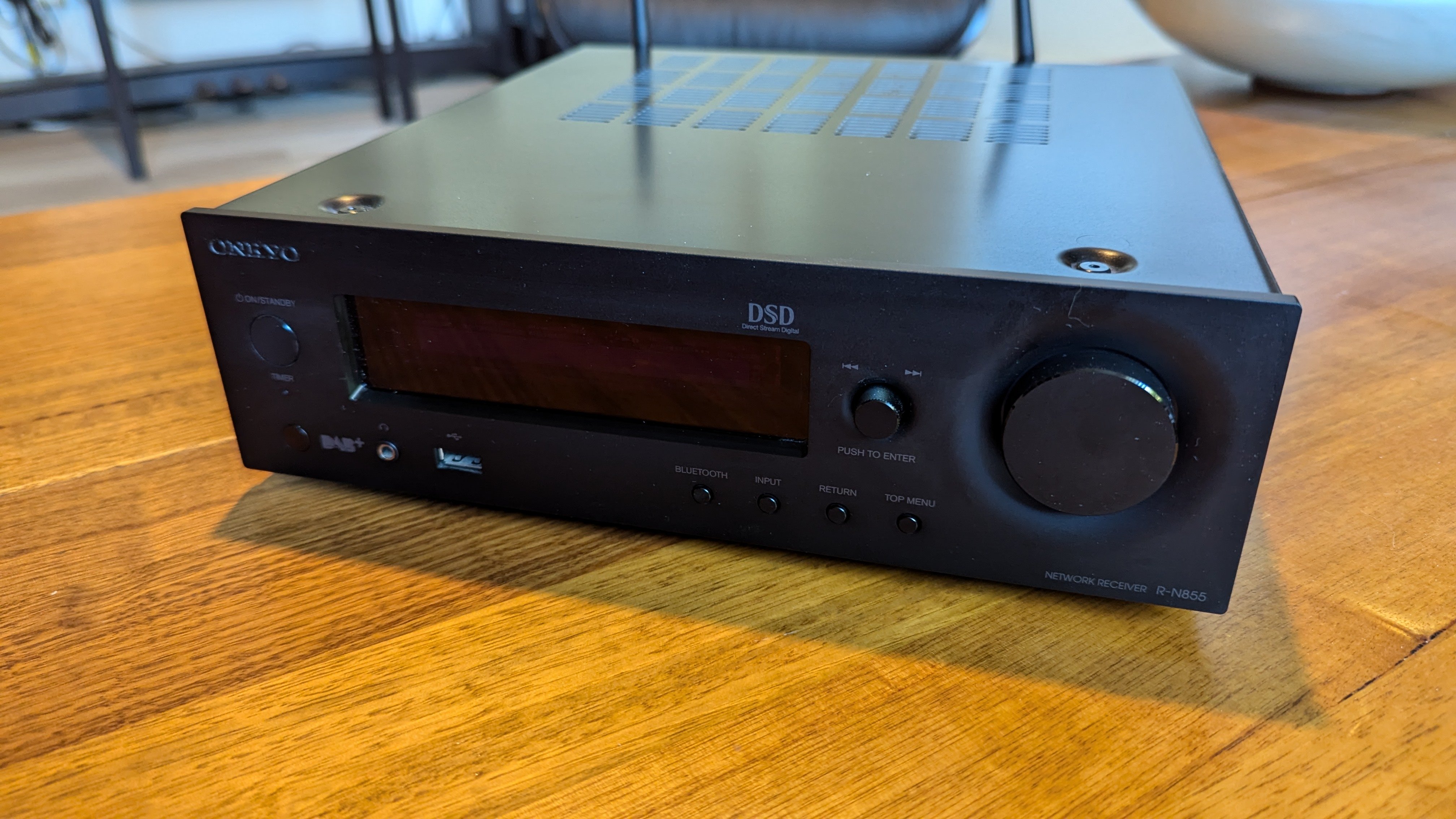 Onkyo R-N855 Stereo Receiver - Integrated Amplifiers - StereoNET