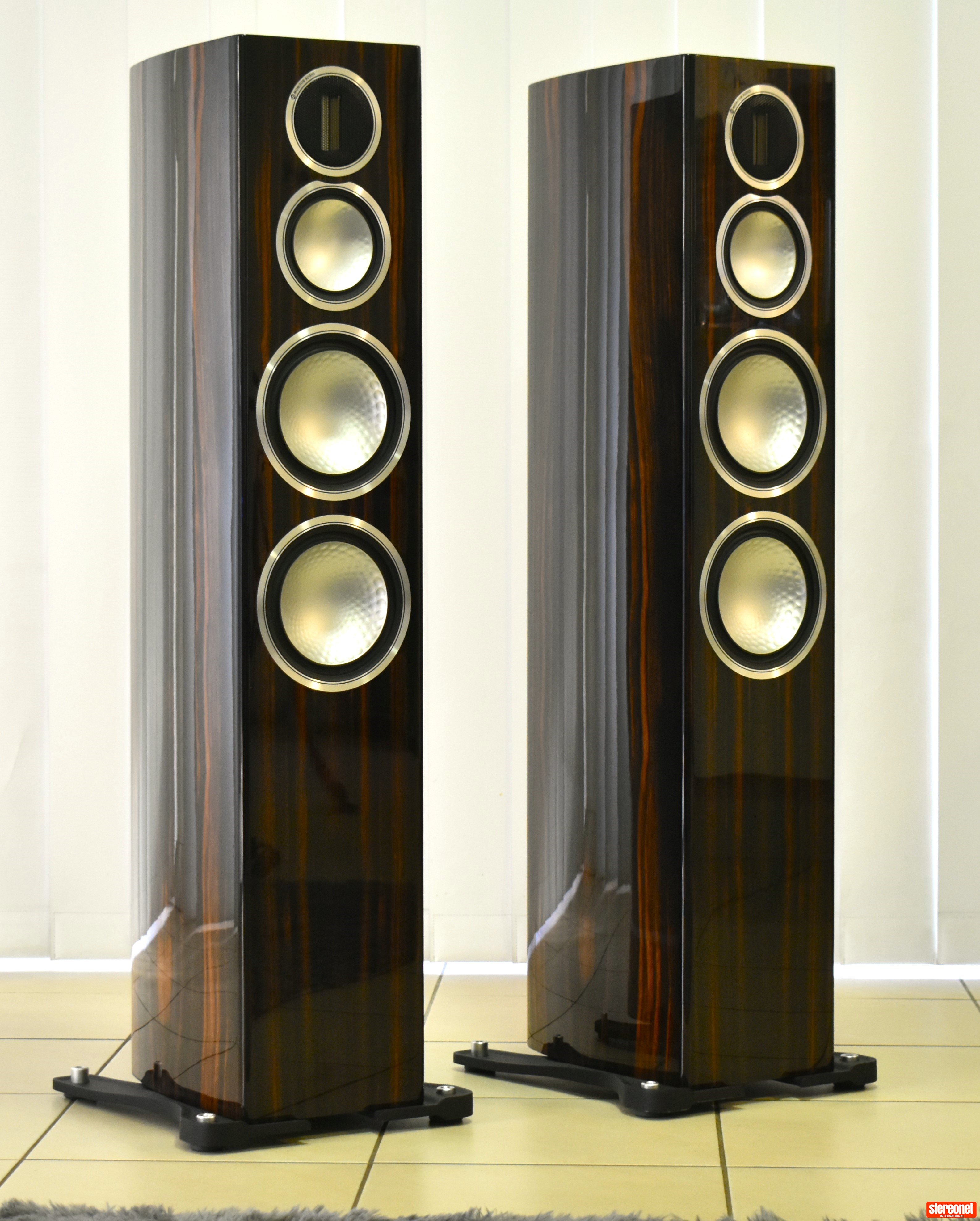 Monitor Audio Gold 300 4G Floorstanding Loudspeakers ﻿ Floorstanders & Large Monitors